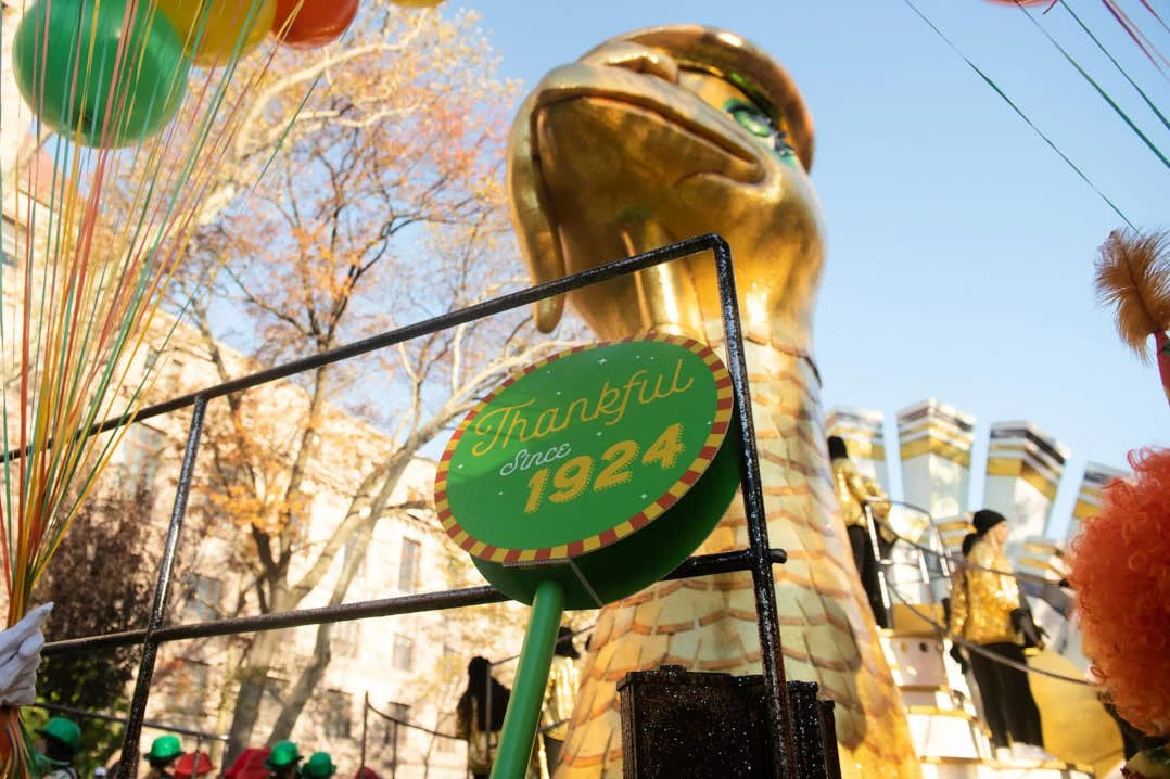 event-photography-nyc-macys-parade-jennie-o-paula-abdul 15.jpg