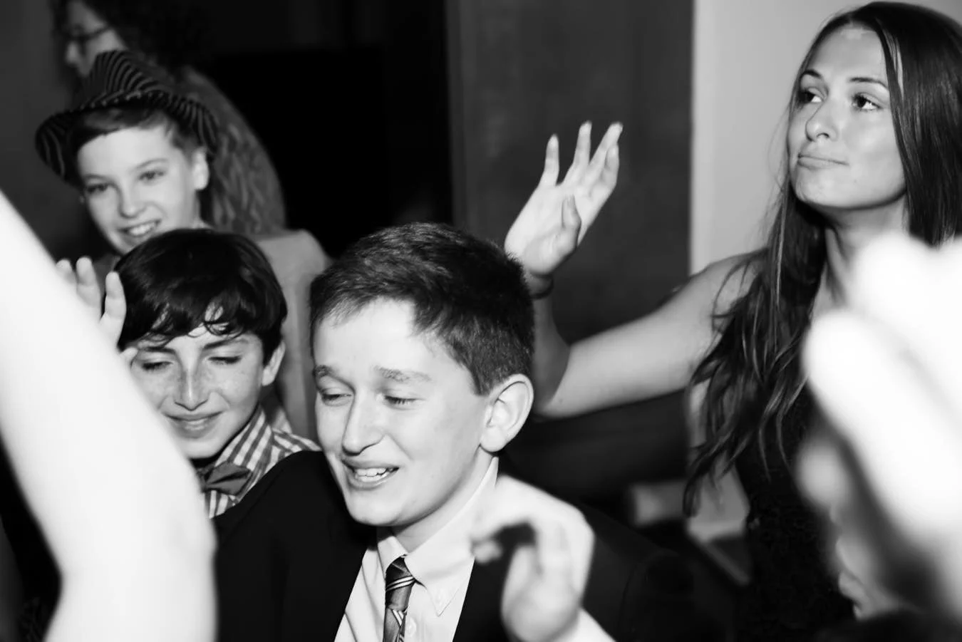 bar_mitzvah_nyc_joe_jenkins_photograpjhy 15.jpg