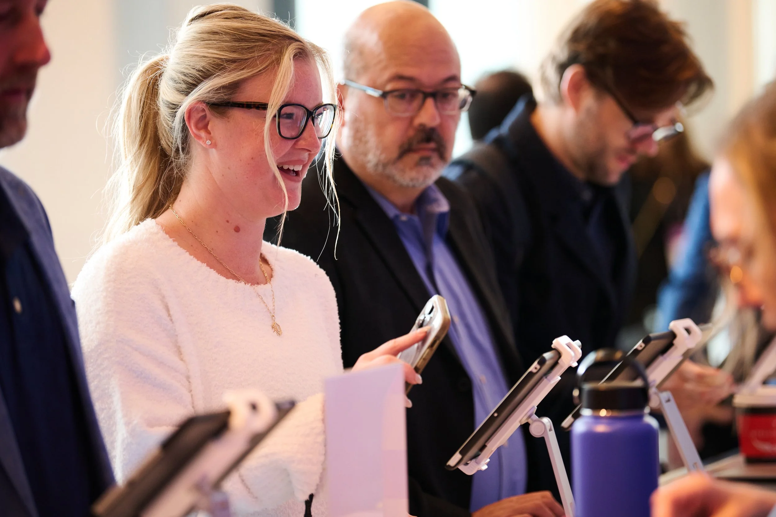 An attendee checking in at Momentum '24