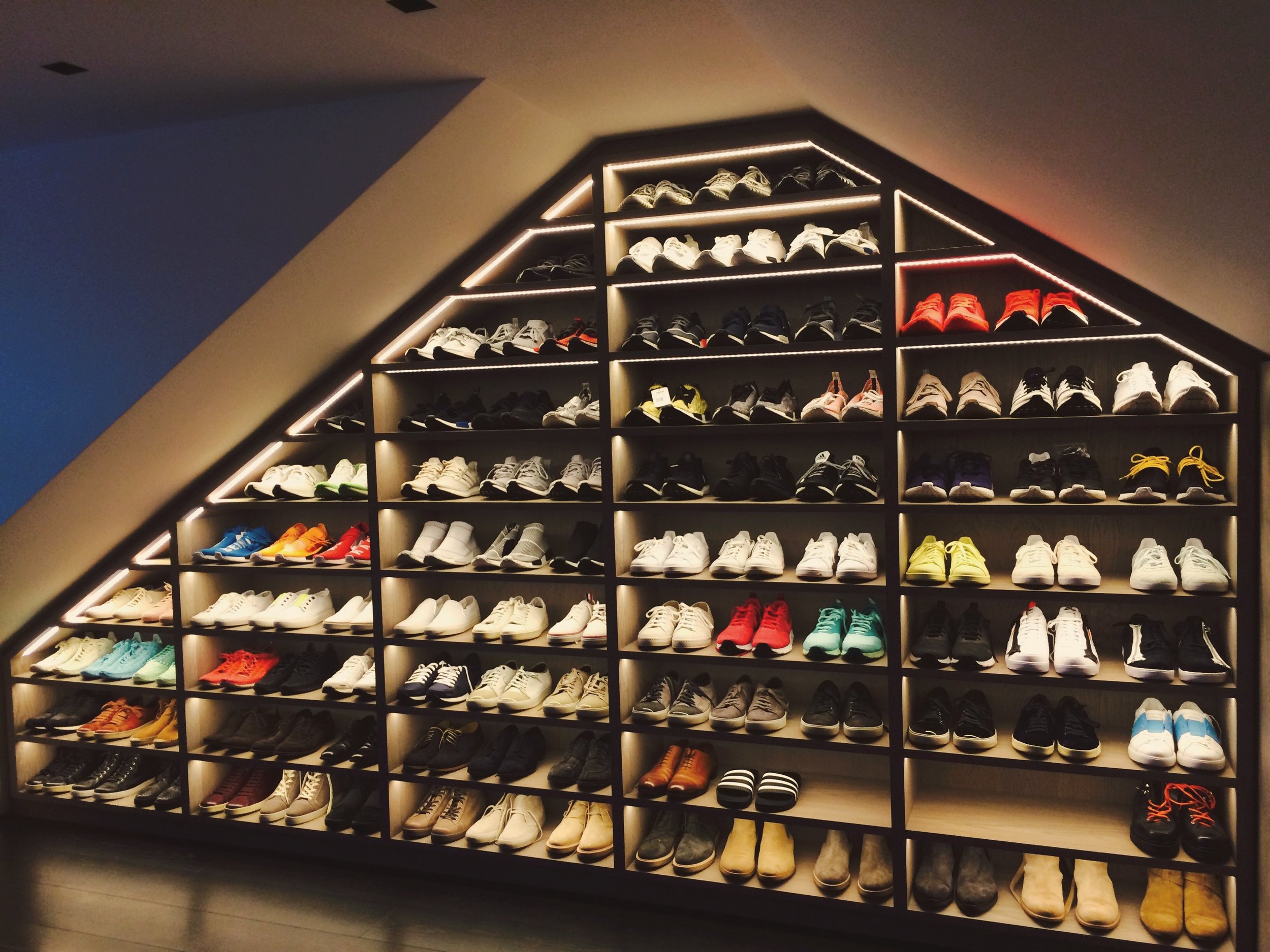 wardrobe-fairy-luxury-wardrobe-shoe-shelves-organisation.jpg