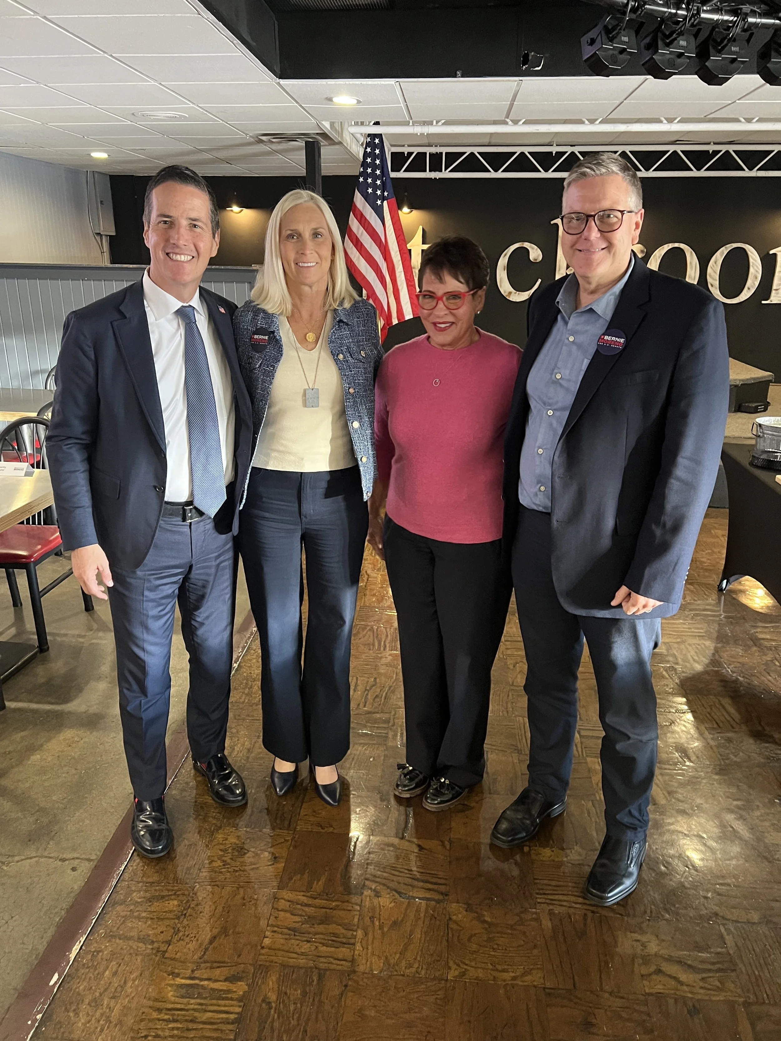 Larry Kid and government leaders