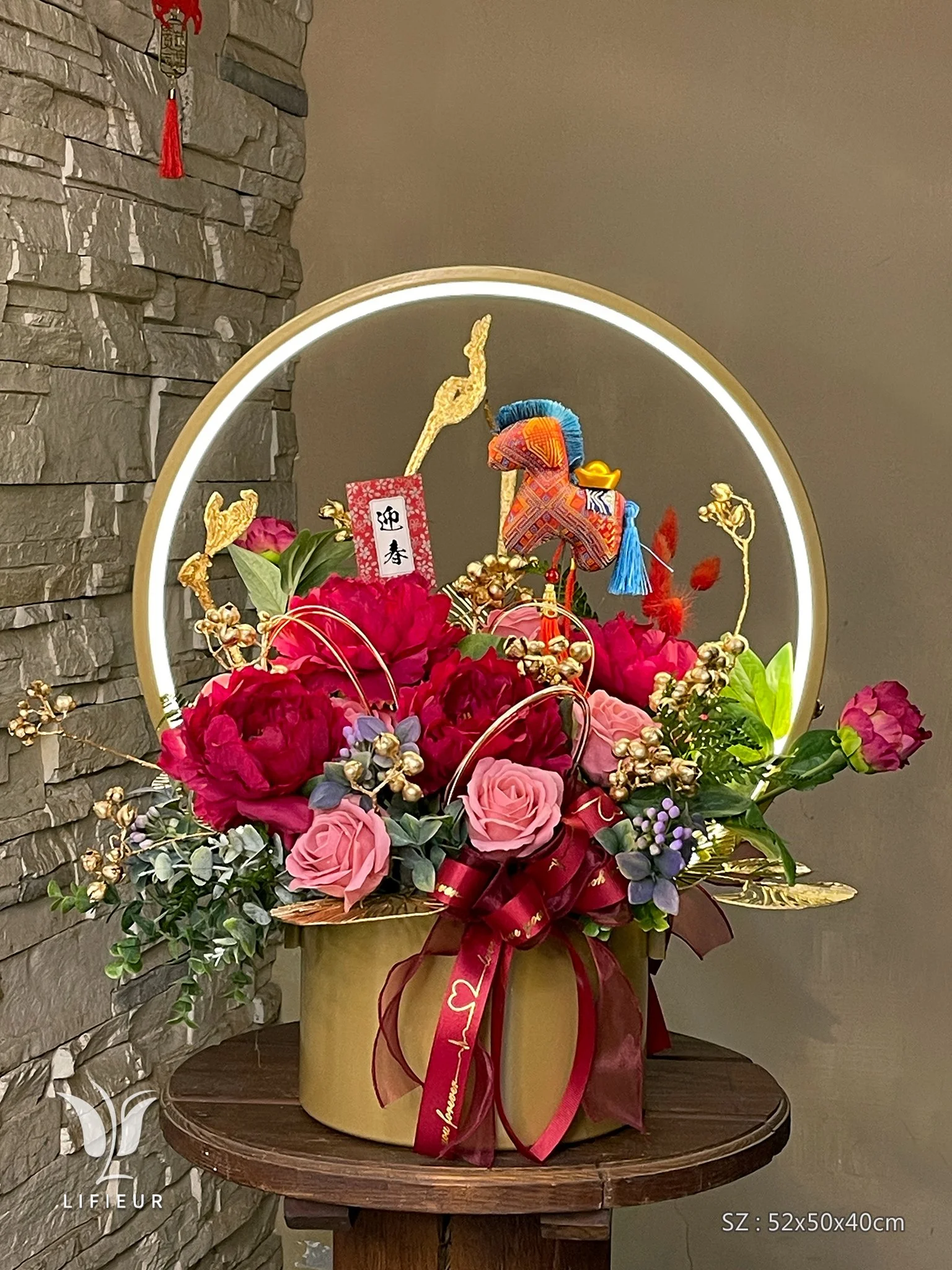 新年人造乾燥花盆花