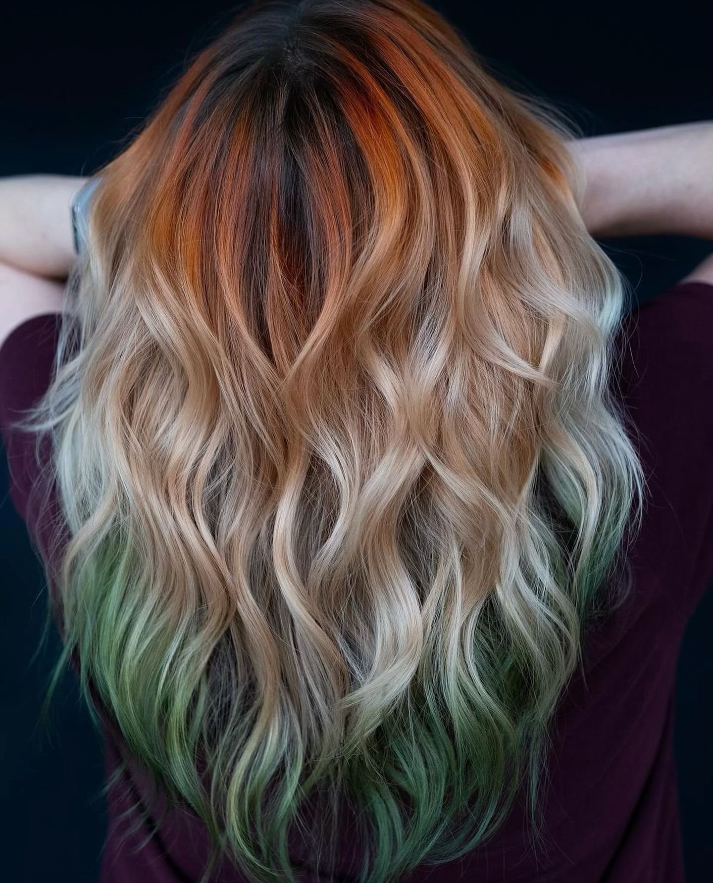 🧡🤍💚

📸 @thehillbillyhairpainter X @dangerjonescreative