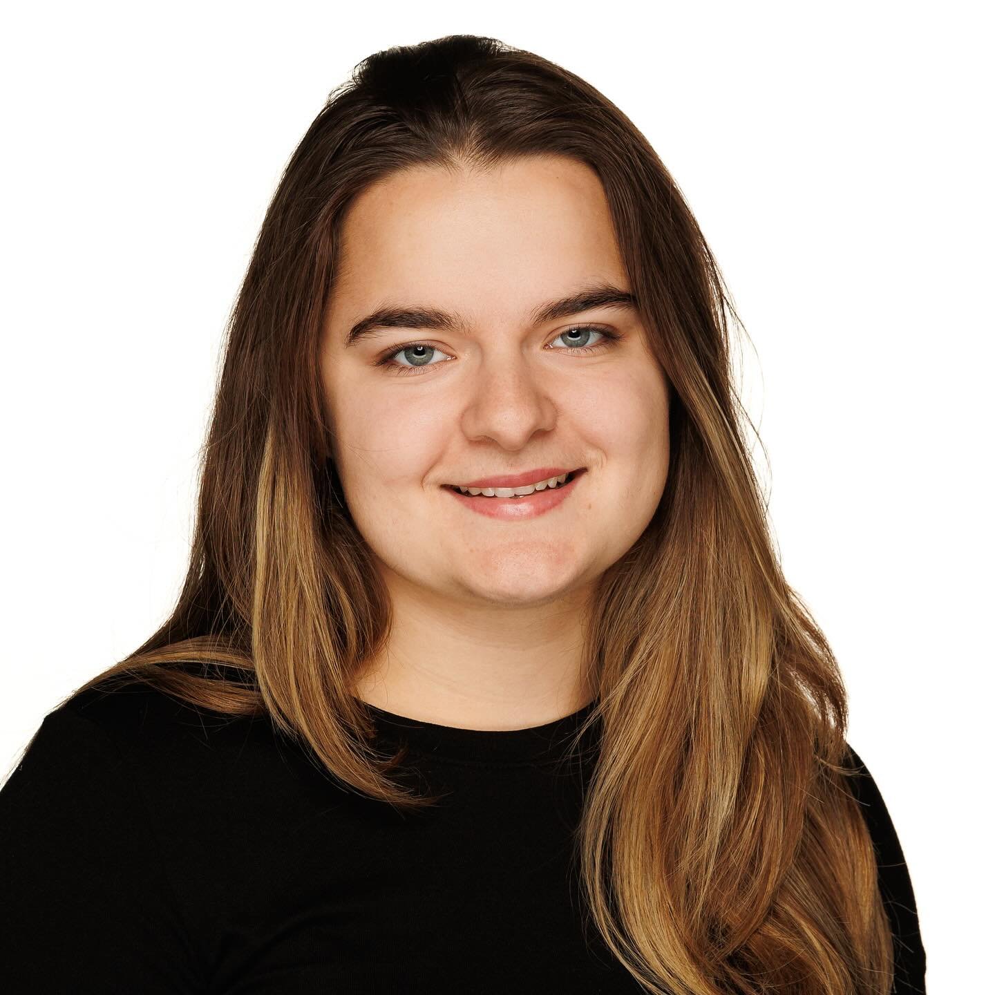 Another great  achievement!
Well done to our current student Hannah Heine who has been accepted into Performing Arts School Gothenburg , a 3 year Musical Theatre Program !