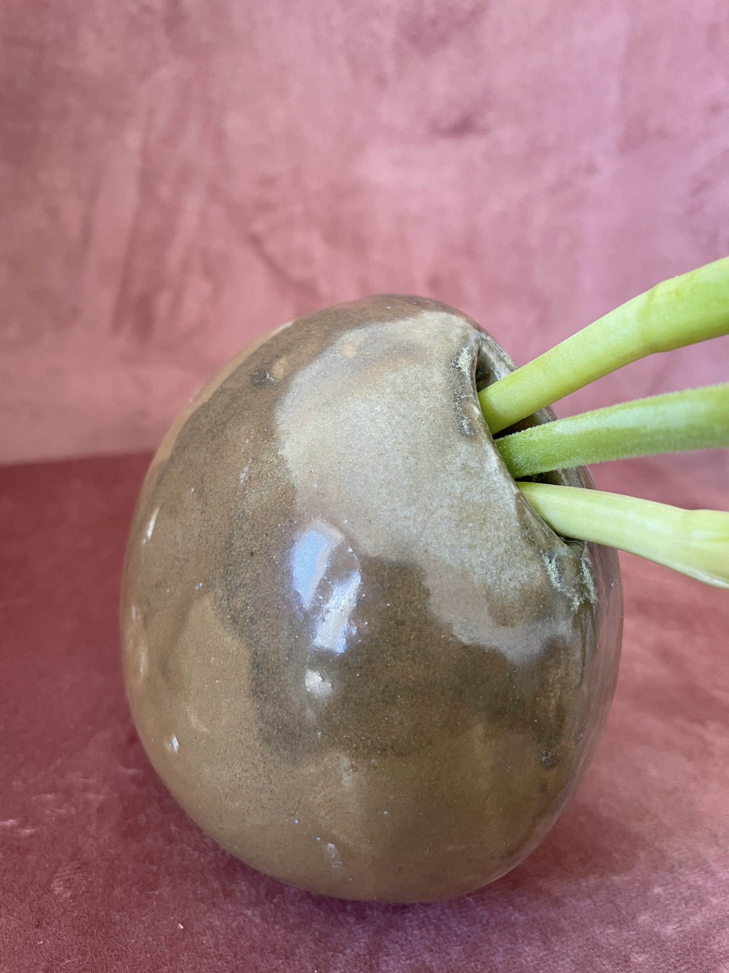 Harmony in Minimalism - detail | Stoneware