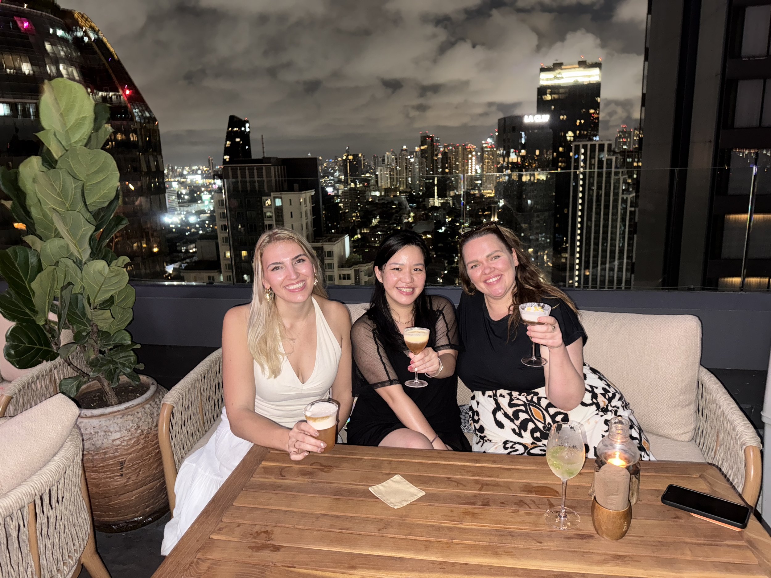Bangkok rooftop baari