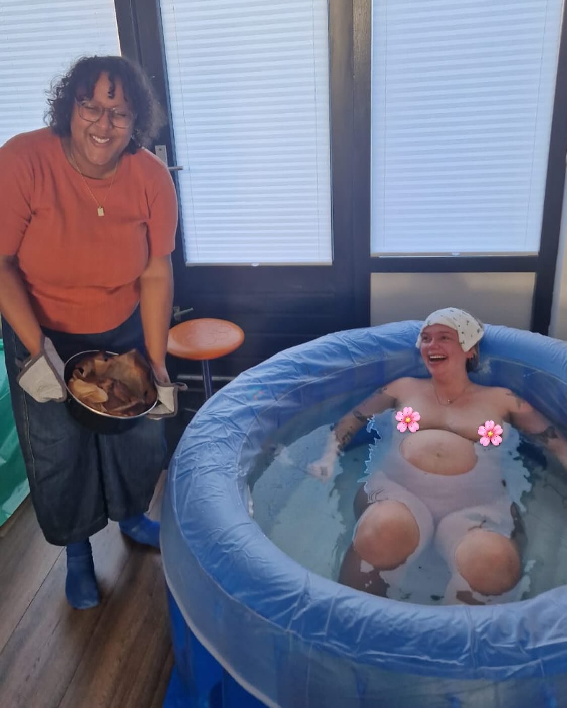 oh men wat is het een dubbele keuze om te stoppen met caseloaden.. want wat ga ik de fijne relaties met de gezinnen missen! gisteren 3 nacontroles met lieve baby&rsquo;s en ouders en zo verwend ook. 

deze foto kwam nog ter sprake en mocht gedeeld. w