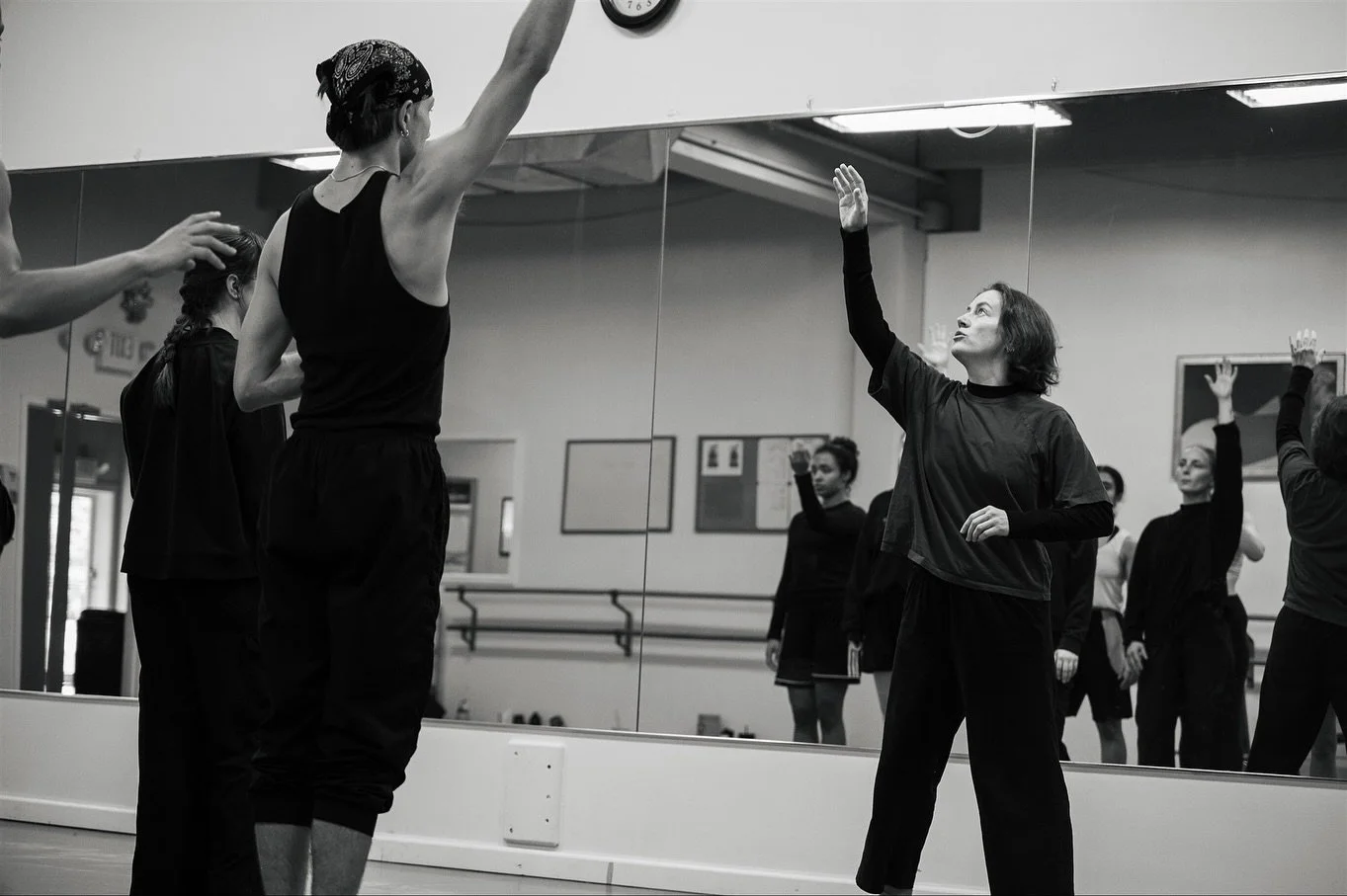 In process with @resiliencedancecompanystl during a two week residency with choreographer @helenesimoneaudanse 

Catch H&eacute;l&egrave;ne&rsquo;s work alongside pieces by @jorrell_lawyer_jefferson, @annierigney, and @mikeesperanza at the end of the