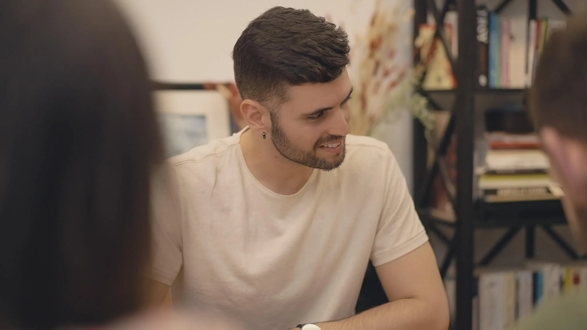 Conversation in a university or workplace setting.