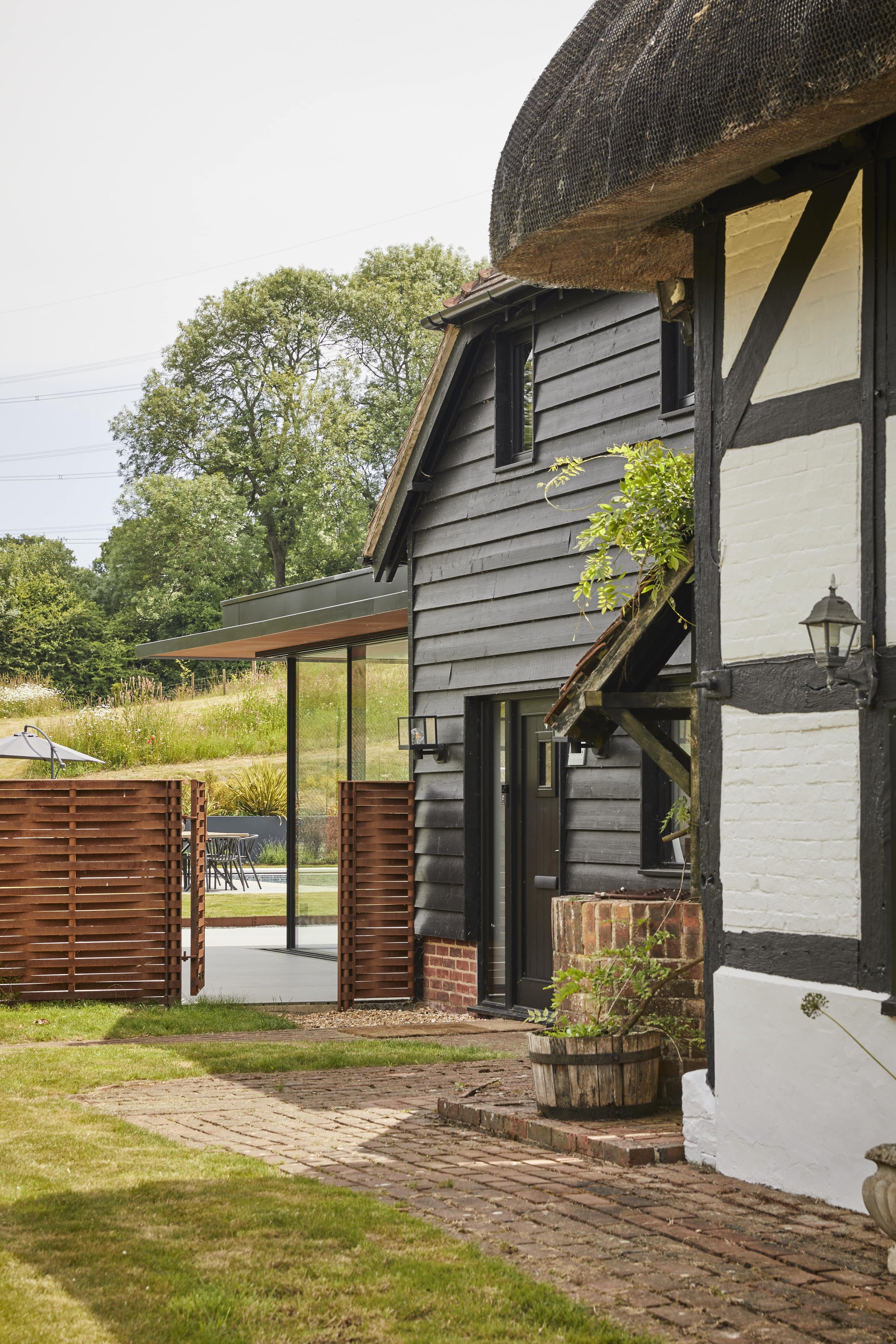 Little Bere Farmhouse, Dust Projects