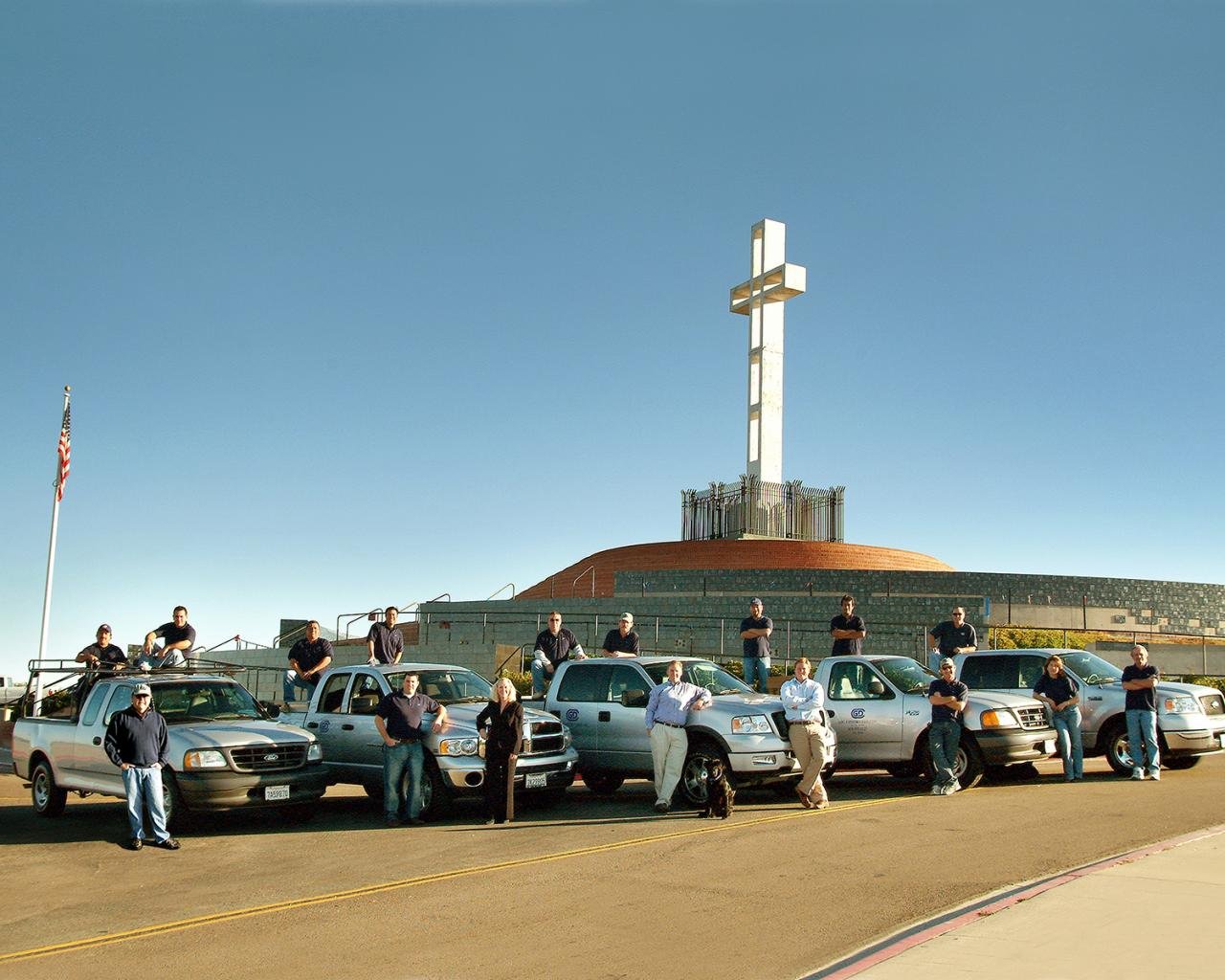 FORMER GDC CONSTRUCTION PRESIDENT GEORGE DEWHURST PIONEERED THE IDEA OF BUILDING THE GRANITE MEMORIALS THAT SURROUND THE ICONIC SOLEDAD CROSS AT THE HEART OF LA JOLLA.