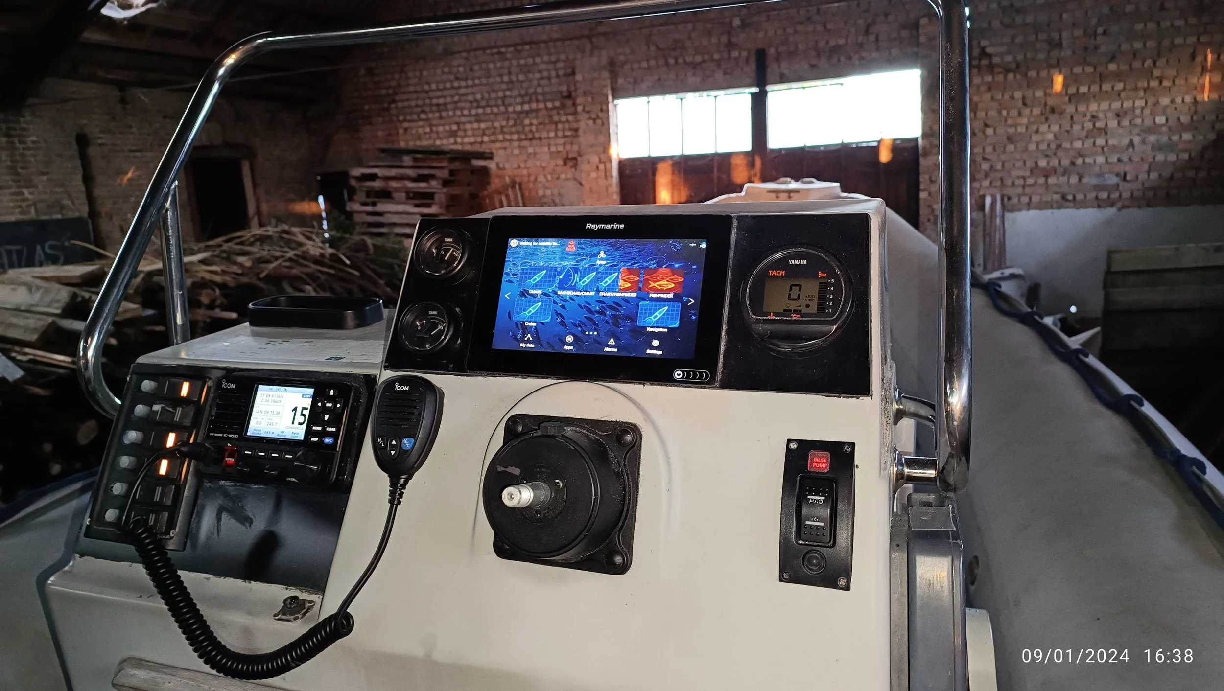 installatie elektronica.jpg