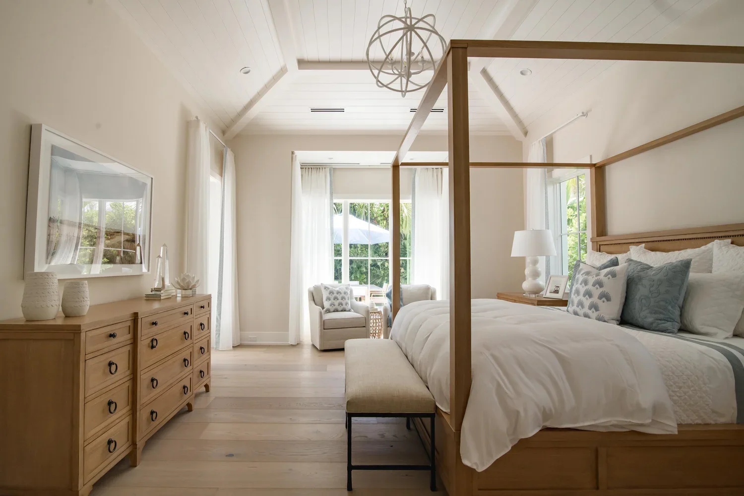 sharon-gilkey-montanna-interior-design-airy-naples-escape-master-bedroom.webp