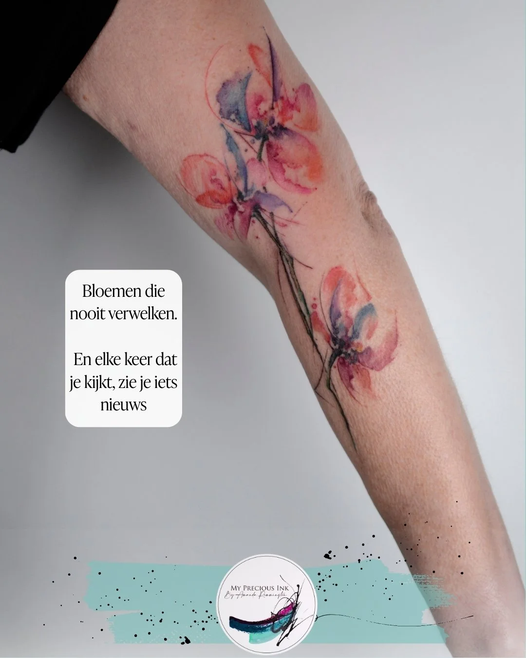 Bloemen die nooit verwelken.
Elke keer dat je kijkt, zie je iets nieuws , een lijn, een kleur, een detail dat ineens opvalt.
Abstract, speels en levendig, precies zoals het bedoeld was.

My Precious Ink &ndash; Art that stays.
Arendonk (BE)
amanda@my