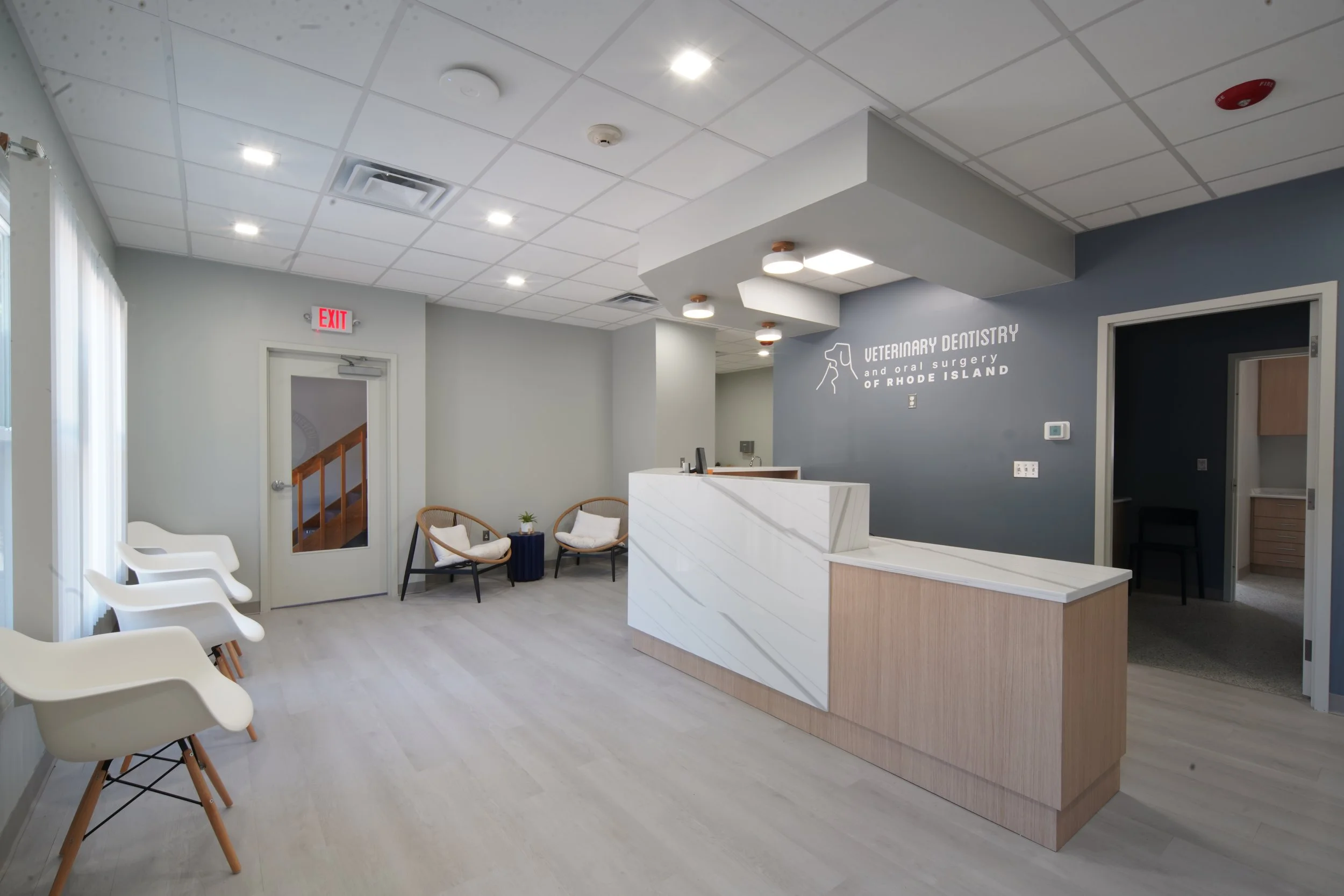 Vet-Dentistry-Waiting-Room-by-Key-Construction.JPG