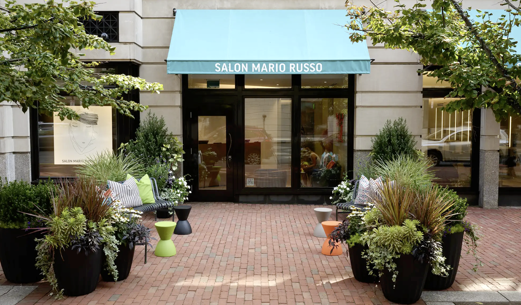 Salon-Mario-Russo-Back-Bay-Salon-Facade.png