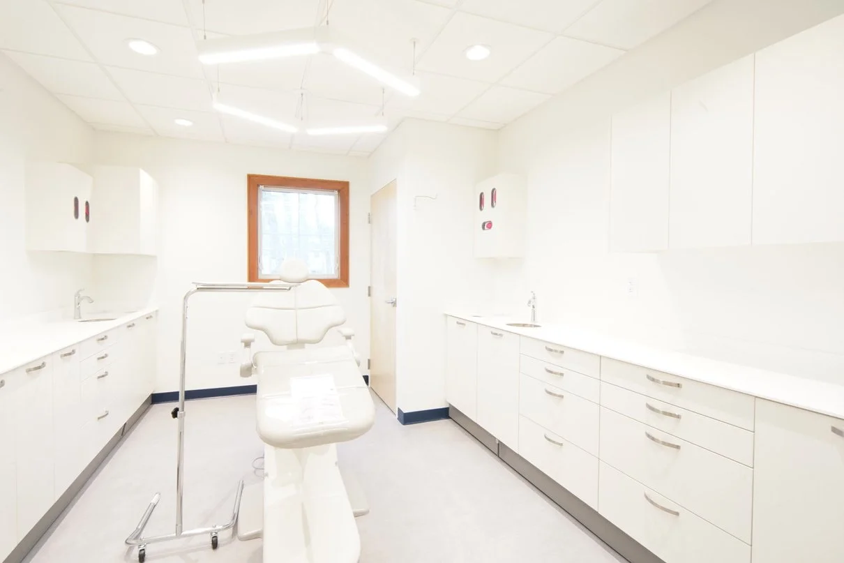 Coastal-Maine-Dental-exam-room-2754.jpg