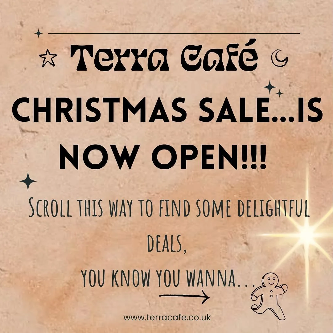 🌟 Yay it&rsquo;s finally here!! 🌟

Our Christmas sale has begun!
We hope you like our dreamy festive deals :) 

We have our new pasta bowls with a merry discount, lovely little Christmas decorations with free postage, and Dimple Cup and Hug Mug dea