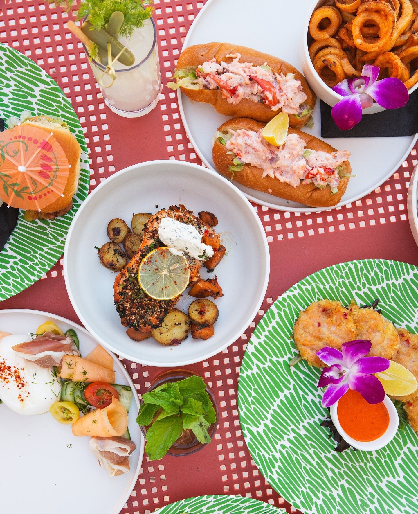 NEW MENU STARS rolling out this week! We are open Thursday - Monday, 10am - 10pm and see a forecast for some ☀️ weather. Join us for lunch, dinner or those hours in between.