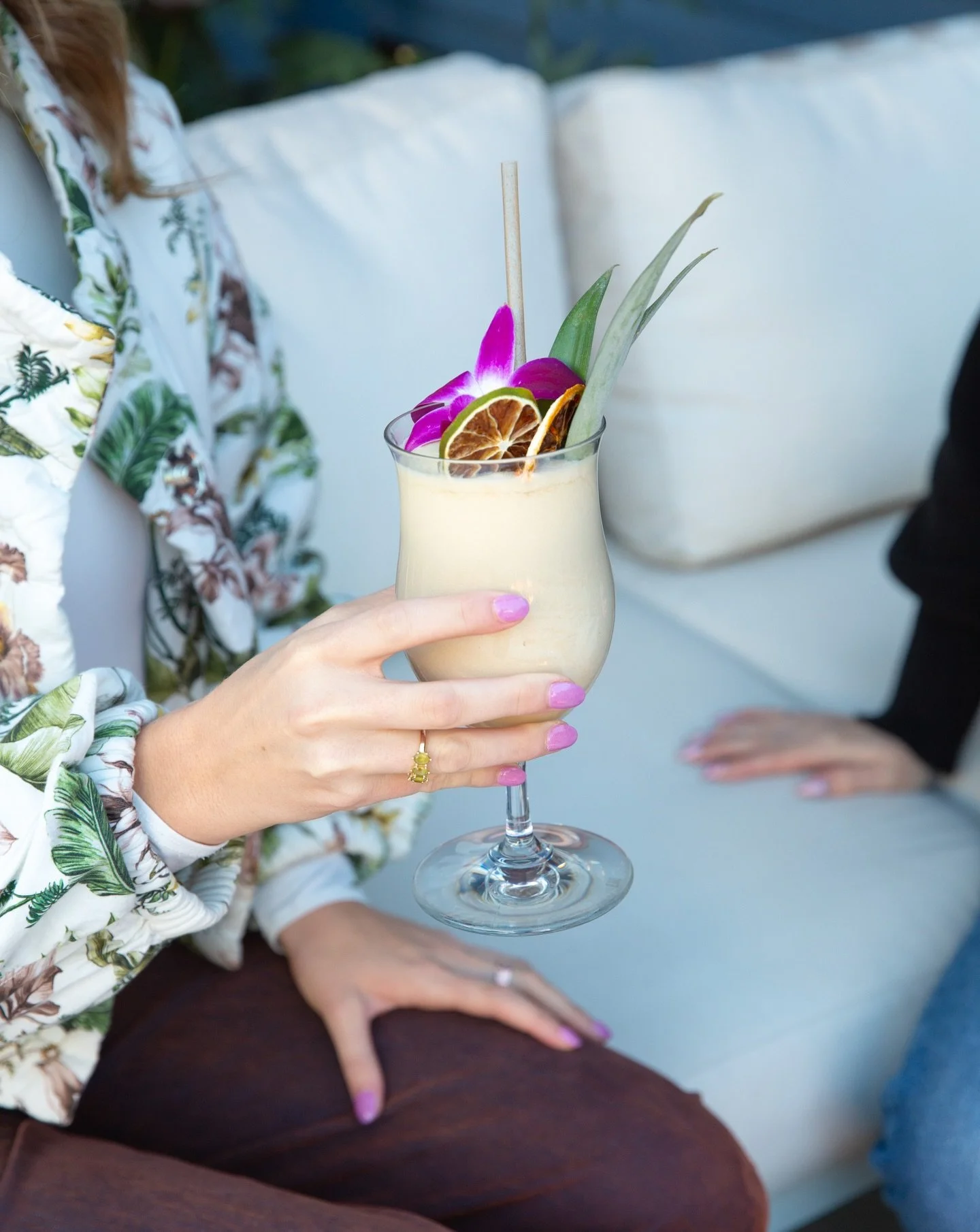 King Cake, but make it a cocktail. ⁠
⁠
The King Cake Colada | Cognac, king cake syrup, @catheaddistillery Hoodoo Chicory Liqueur, coconut, pineapple, lemon &amp; vanilla.
