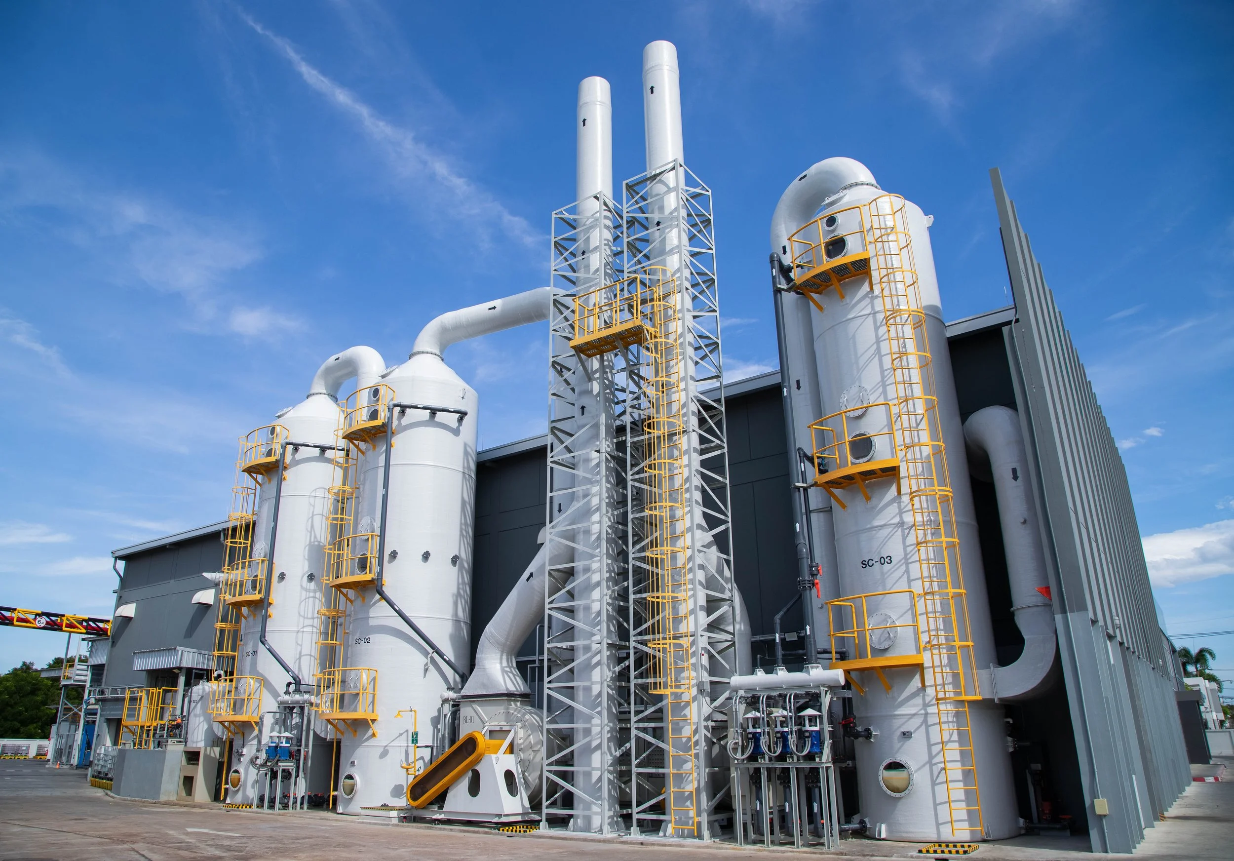 Manufacturers & Distributors