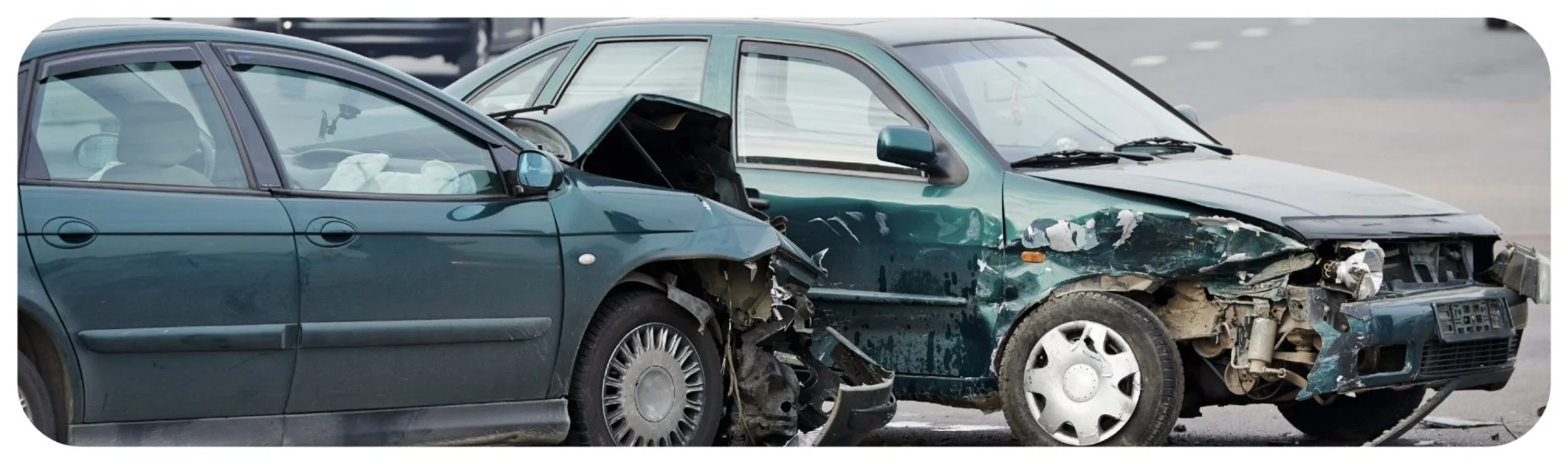 Side-impact collision between two vehicles, representing Iowa car accident injury cases involving T-bone crashes at intersections.