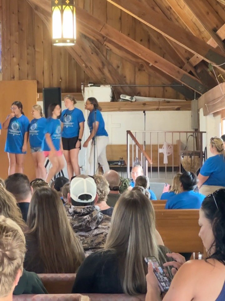 One way we conclude our time together at camp is through sharing God Moments at Closing Worship! It&rsquo;s amazing to hear what the campers experienced throughout their time at @springbrookbiblecamp ✝️

This #GivingTuesday you can help fund camper s