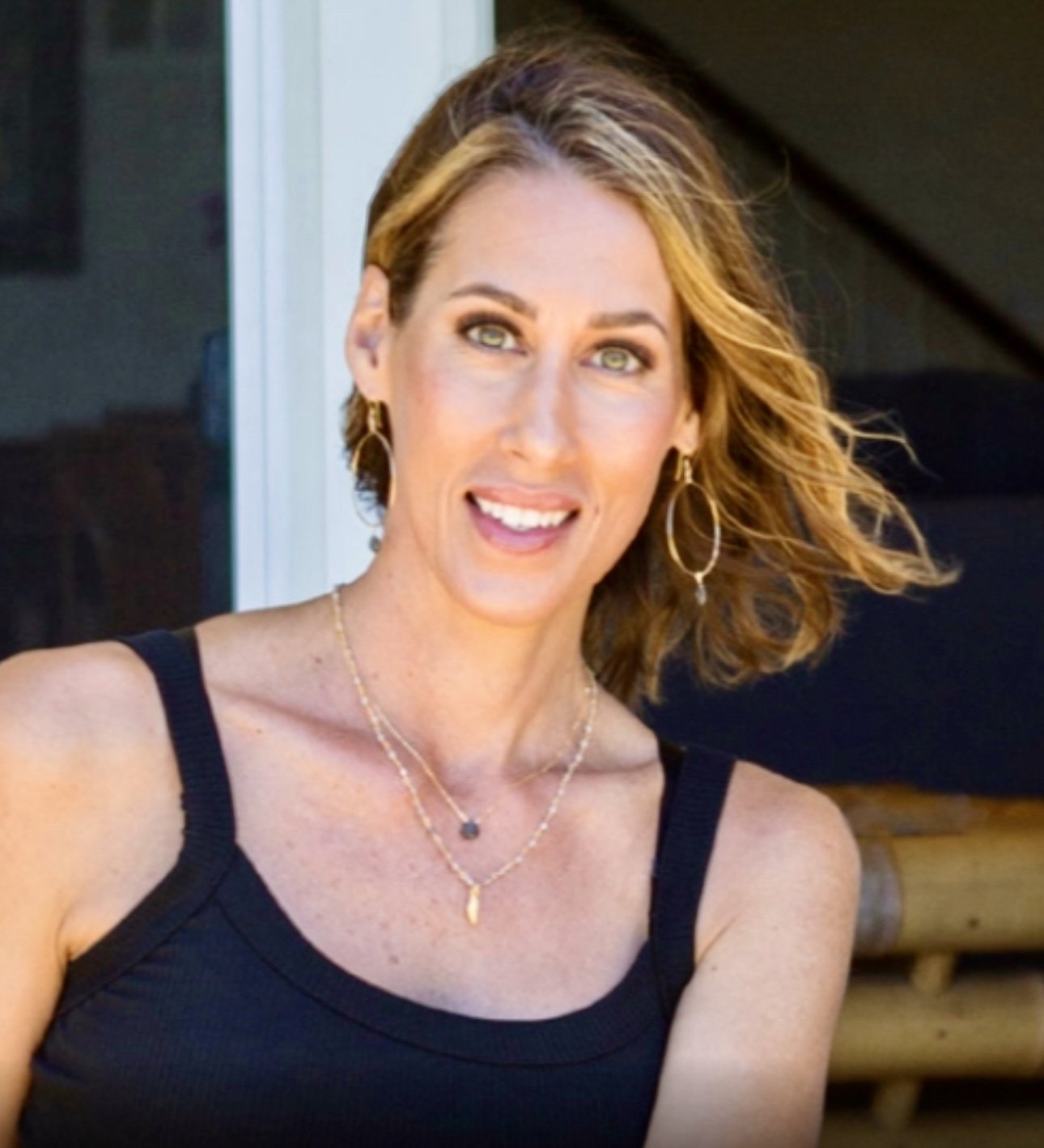 Headshot - Diana Ricciuti.jpeg