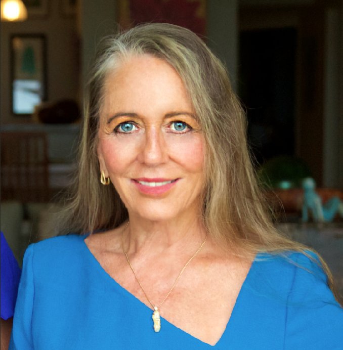 Headshot - Amy Marvin.jpg