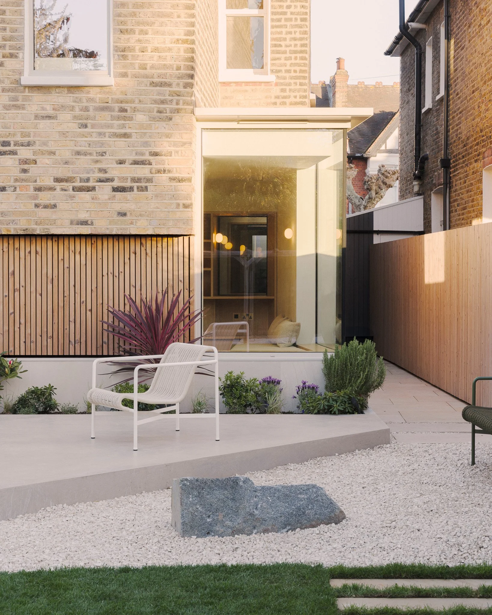 Victorian house interior with tall sash windows, generous proportions and natural light