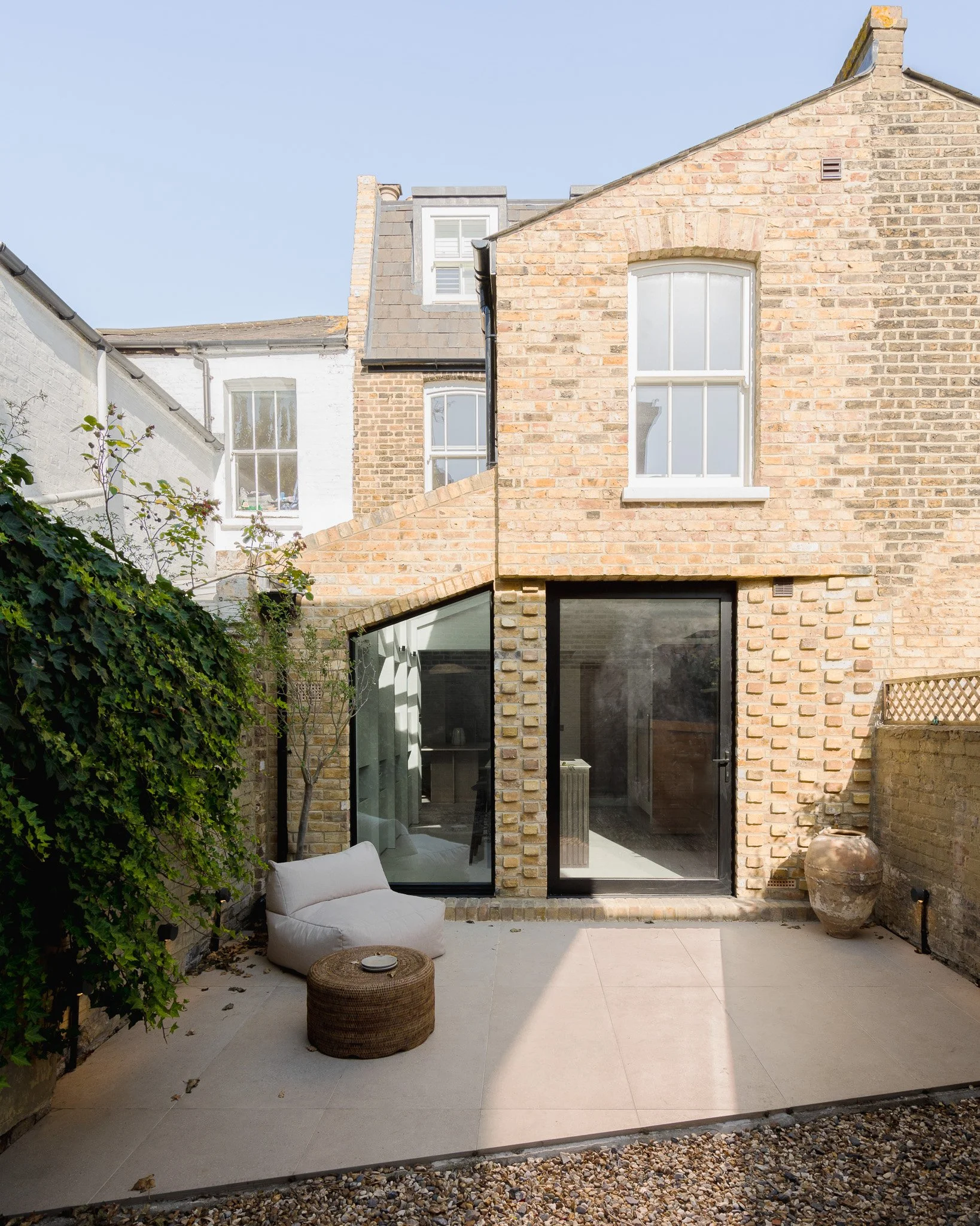 Contemporary extension to a Victorian period house in London designed by Rees Architects