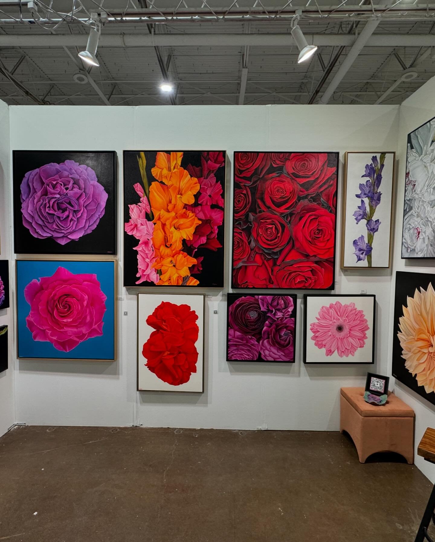 All in and ready to go. Come on out to The Other Art Fair! I&rsquo;m in Booth 34. I may still have a couple of free tickets, try promo code SUSANWINVITE. See y&rsquo;all at 6, Dallas Market Hall. 

@theotherartfair #dallasart #dfwart