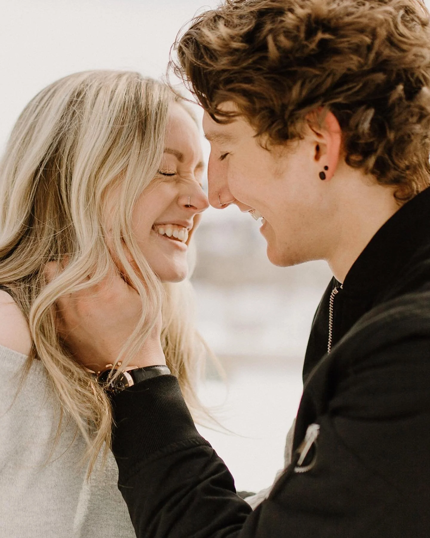 This rainy Saturday making me excited for beautiful spring flowers for May weddings!🌸

∙
∙
∙
∙
#edmontonweddingphotographer #vancouverweddingphotographer
#yegphotographer #photographer #canadianweddingphotographer #yegweddingphotographer #engagement
