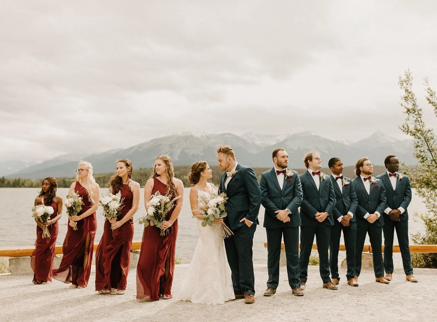 Reminiscing on this dreamy mountain wedding today!🤍

∙
∙
∙
∙
#edmontonweddingphotographer #vancouverweddingphotographer
#yegphotographer #photographer #canadianweddingphotographer #yegweddingphotographer #engagement #weddingphotographer #yeg #dirtyb