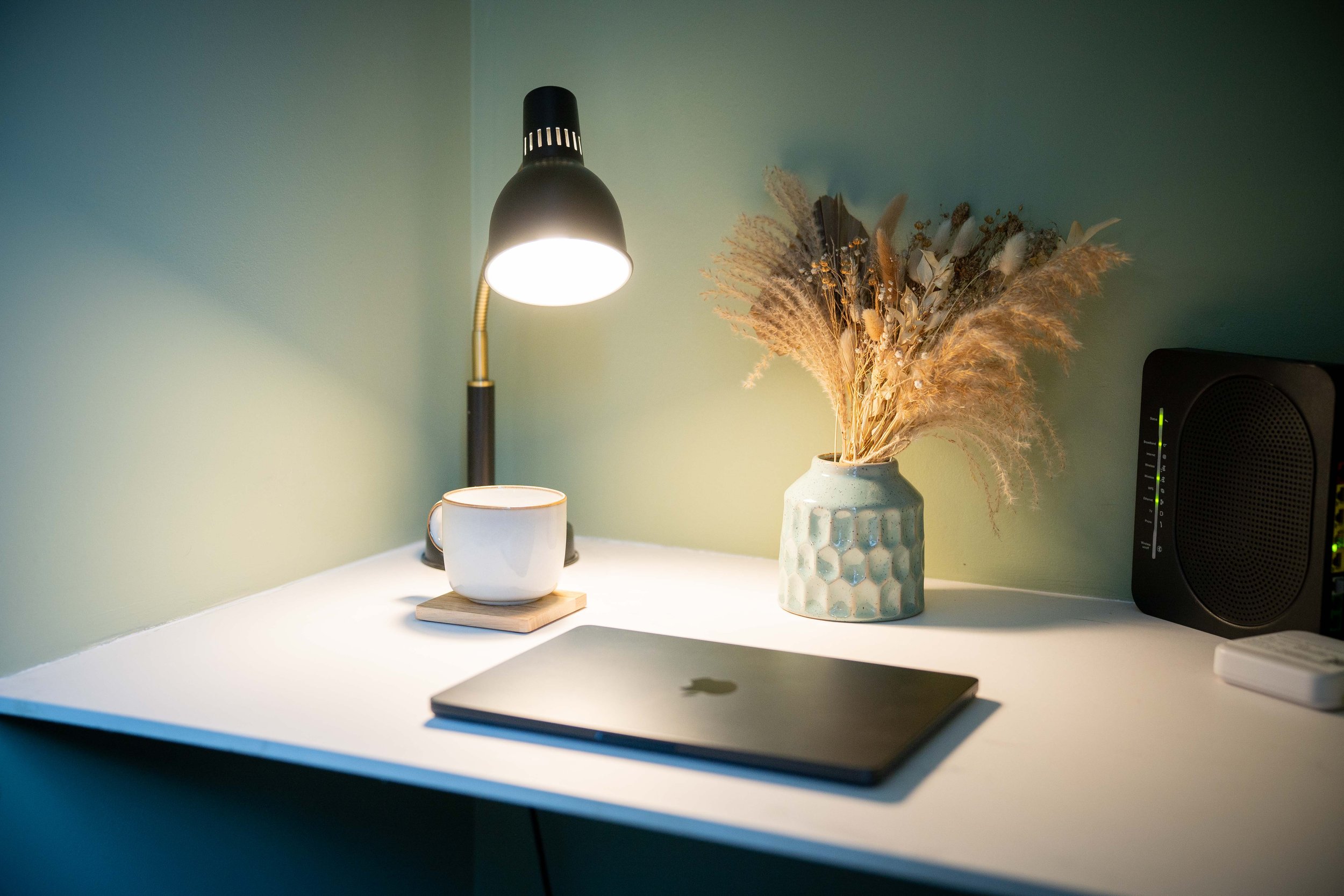 Desk/ work space
