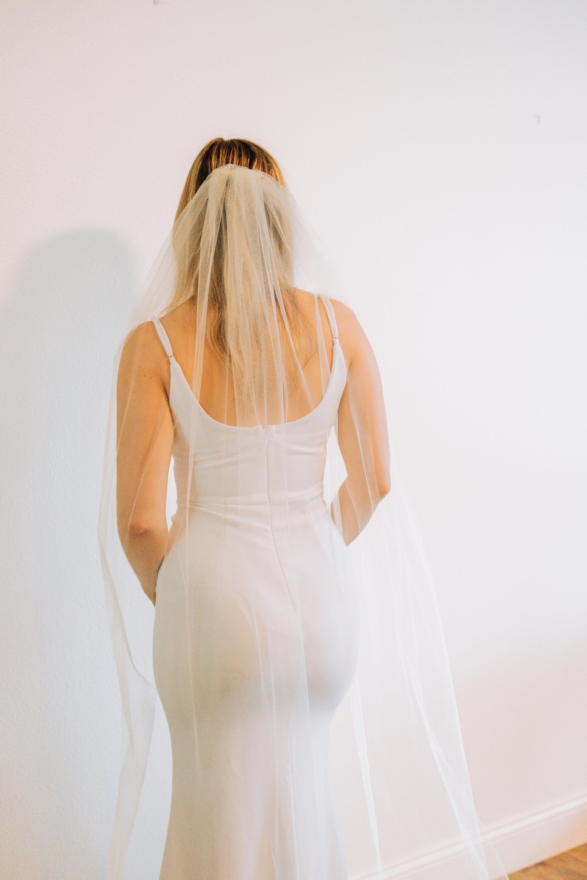 https://i.etsystatic.com/30733222/r/il/f72b90/5240745146/il_fullxfull.5240745146_84ml.jpg