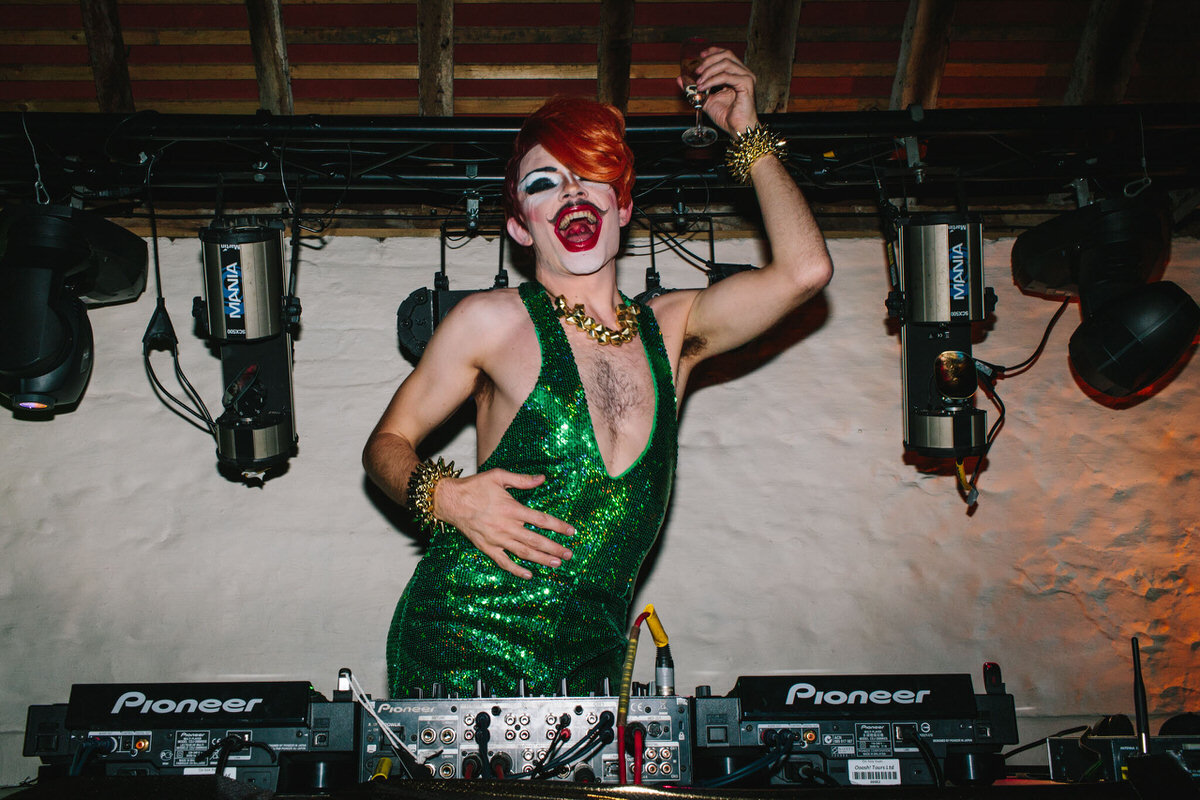 drag queen dj's pangdean barn
