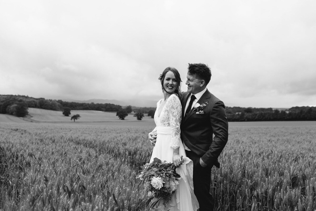 fitzleroi+barn+wedding+photography.jpeg