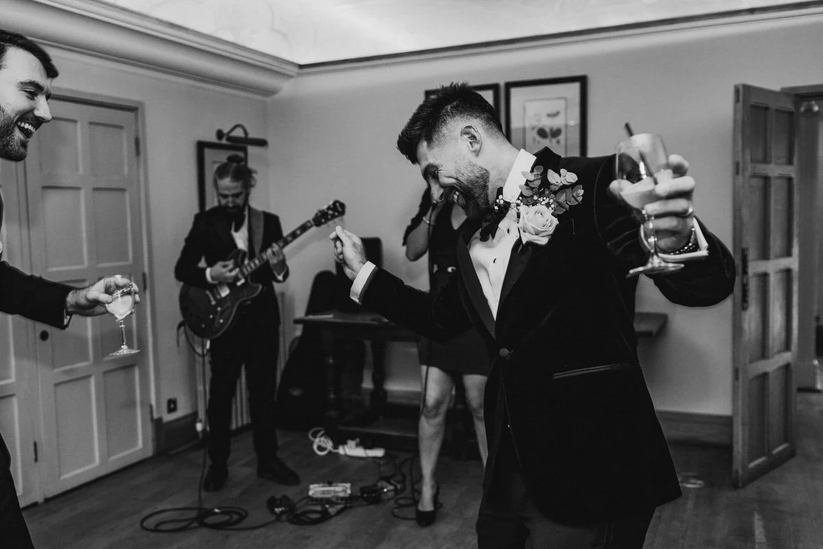 documentary wedding photographer sussex