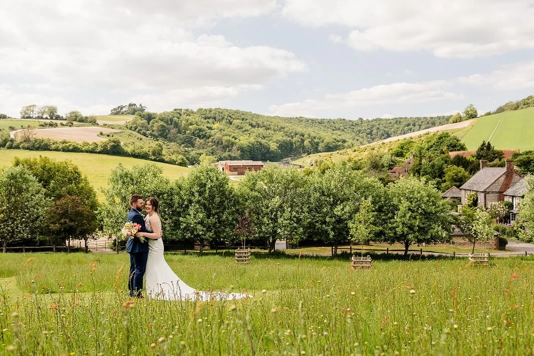 2025 - REFLECTIONS - THE HAPPY COUPLES

To the couples of 2025 - Thank you!! 

Whilst I can&rsquo;t fit every single face into one post please know how much I loved capturing every one of your stories. 

You&rsquo;re all fantastic! Thanks again for h