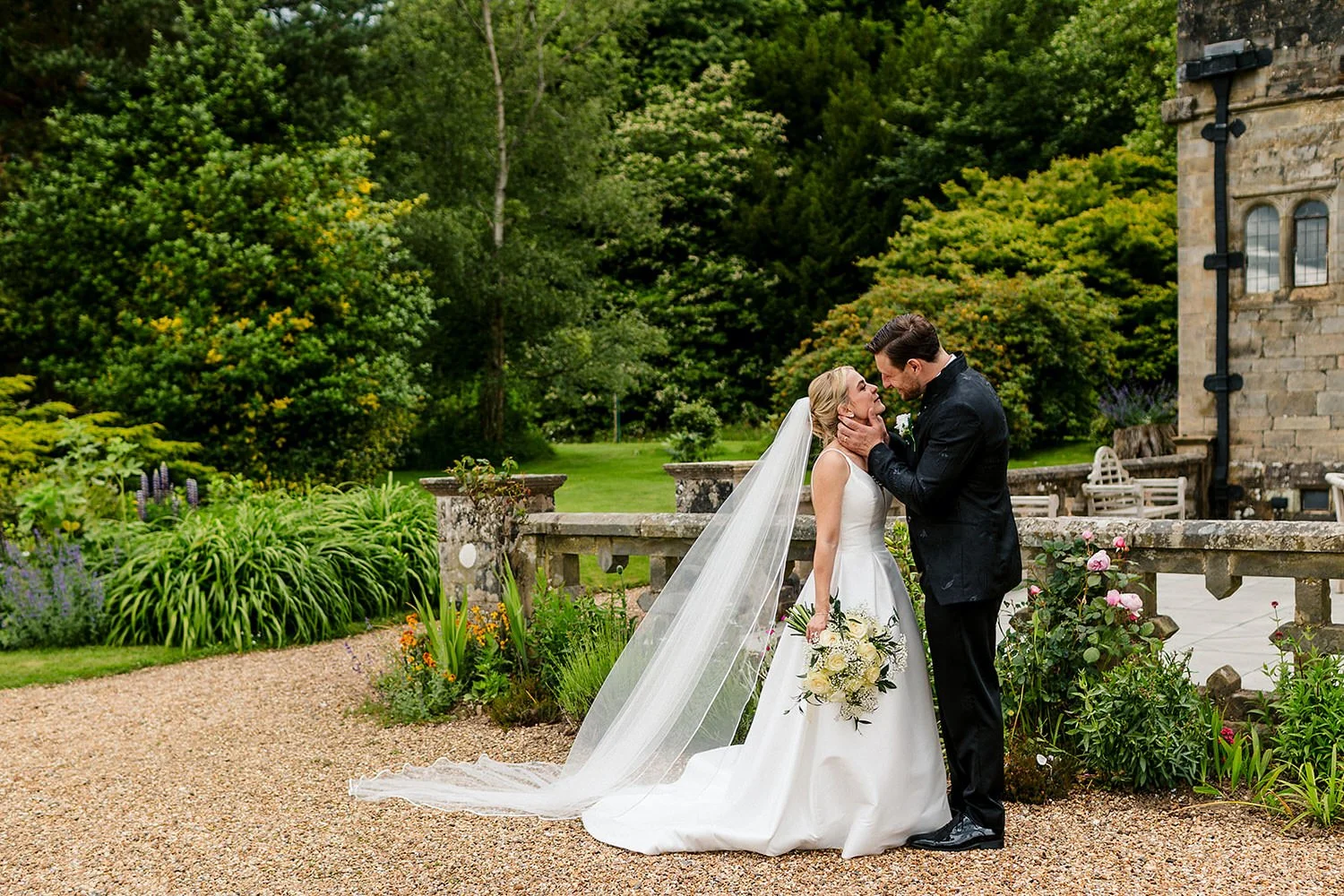 unposed wedding portrait balcombe place