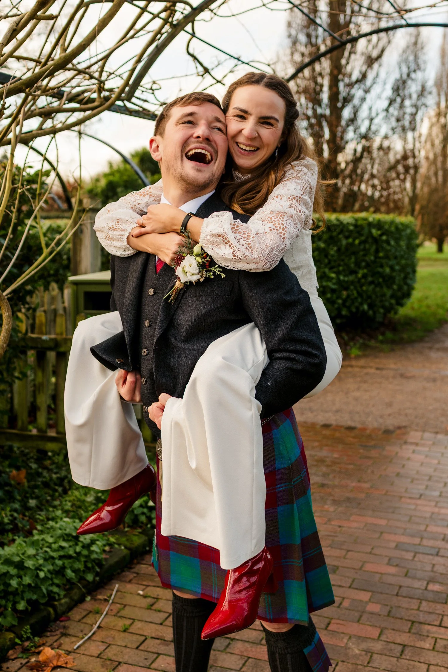 bride and groom horsham wedding