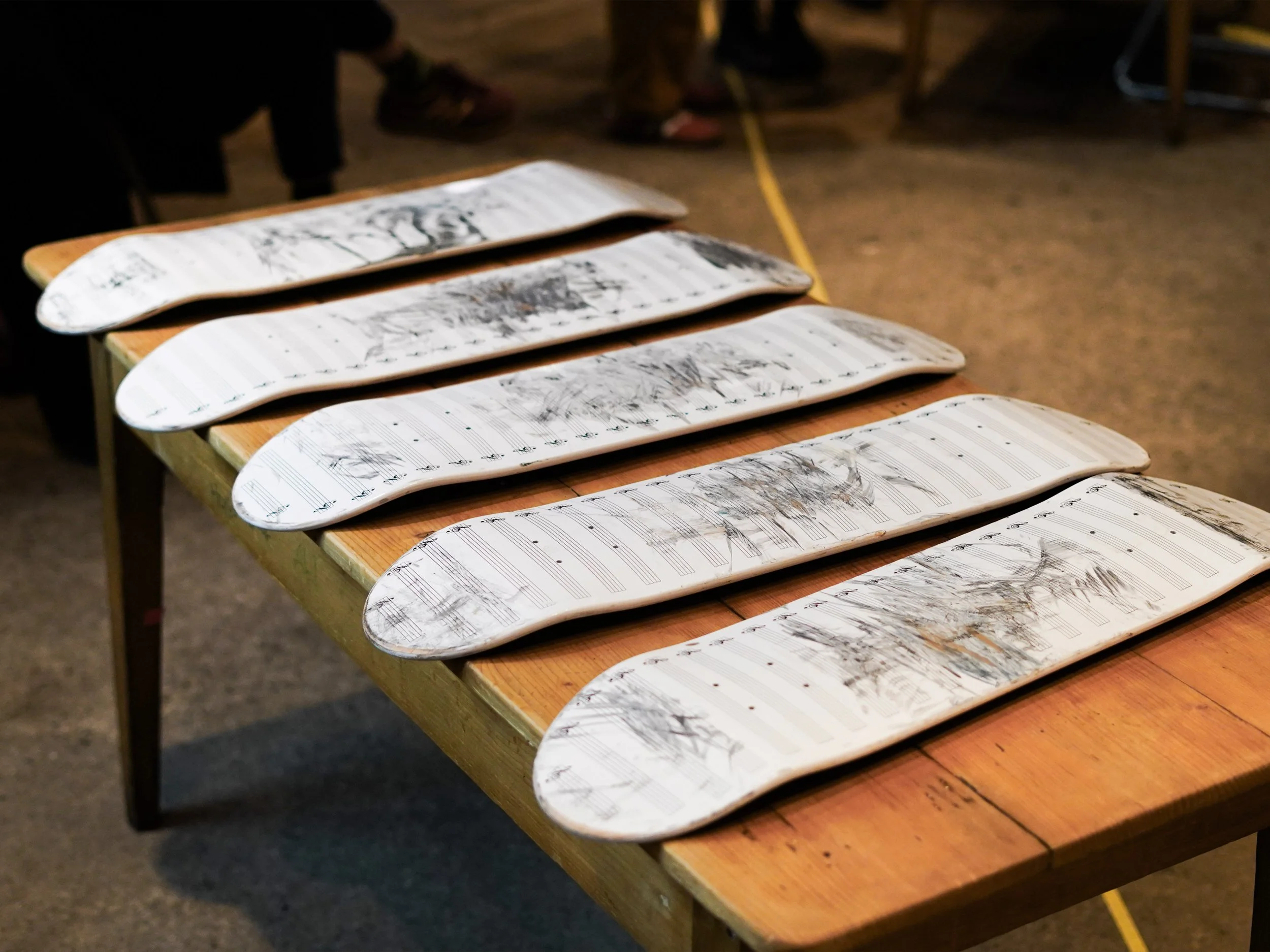 Views from “Graphic Scores” in the context of the exhibition “FLUXUS.GRAM”.