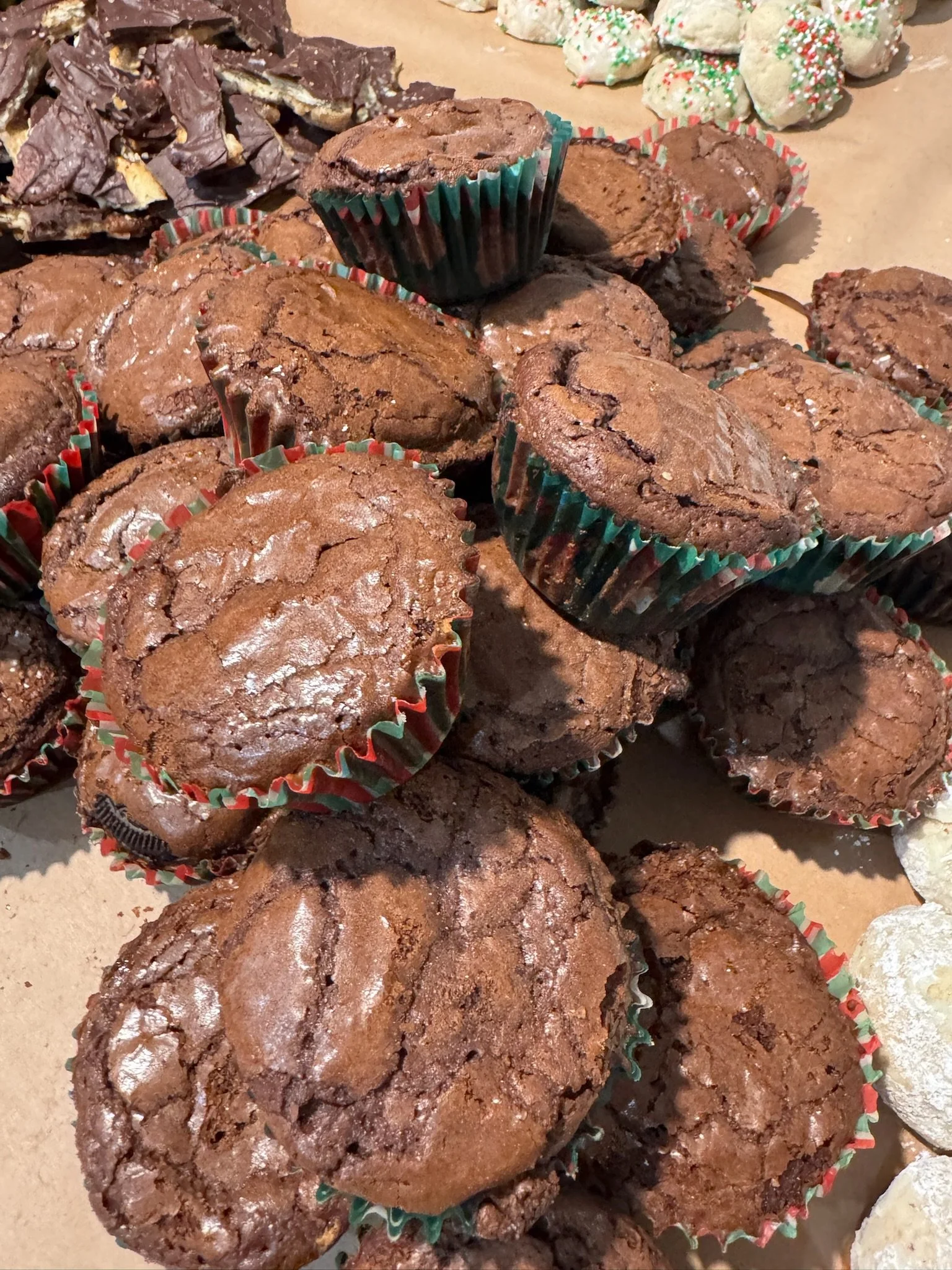 Peanut Butter Oreo Brownie Cakes