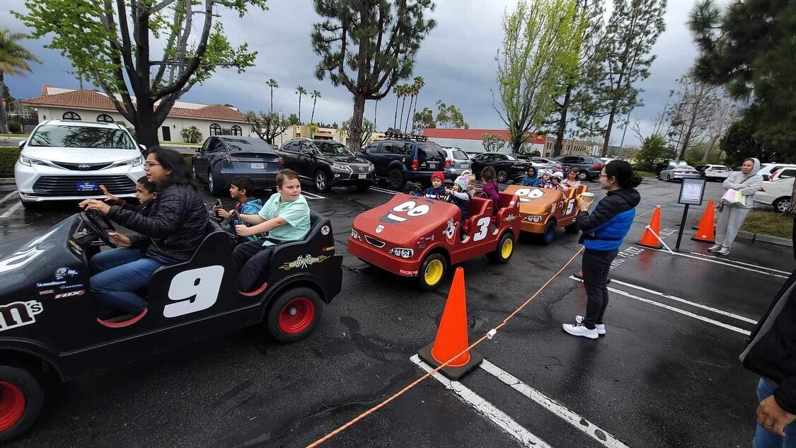 The race cars continued to race their way through the raindrops today and the kids enjoyed the fun! #eastercelebration #theconnectionoc #welovelakeforest