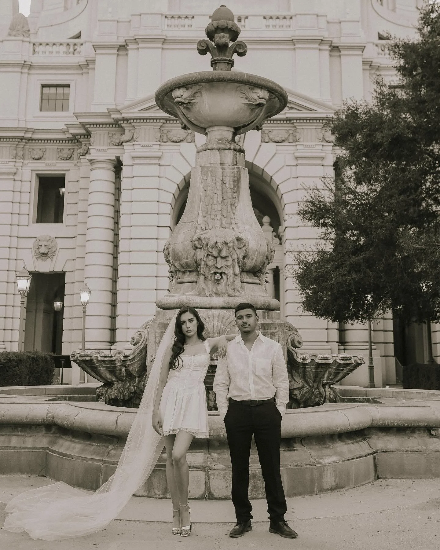 These two are tying the knot tomorrow! So excited to have @lauraanayam coordinate their special day! Also peep the brides foot pop on the last photo giving total Mia Thermopolis vibes! 
&bull;
Photographer: @villalobosphoto_ 
&bull;
#engagementphoto 