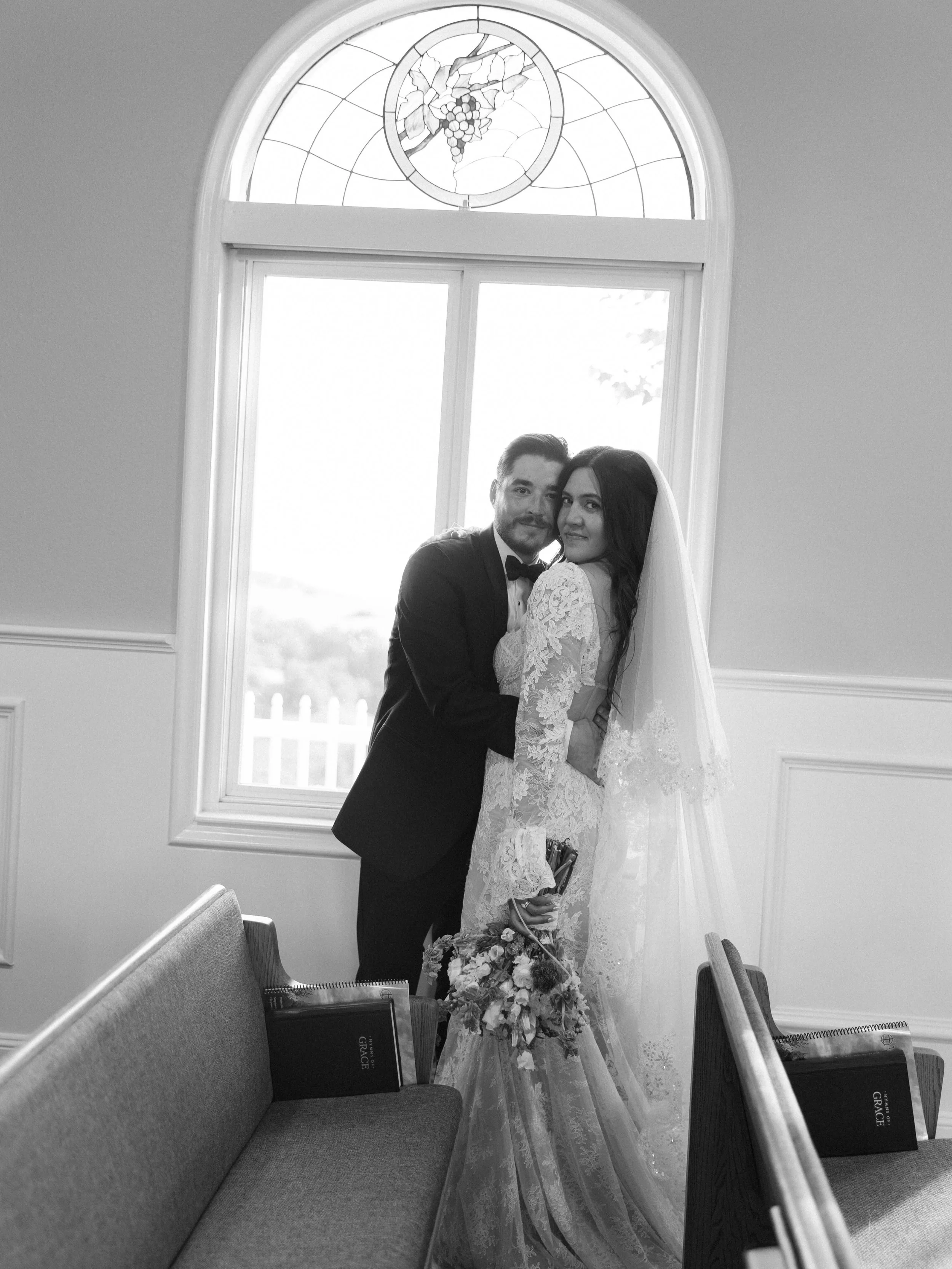 These two got married in a quaint little chapel up in Trabuco Canyon in March! 🤍✨ 
&bull;
Photographer / Videographer: @corazonphotography_ 
Coordinator: @herestothemevents 
Assistants: @elizabeth.z.arthur @heyyyitsnadia 
Church: @tccchurch 
Hairsty