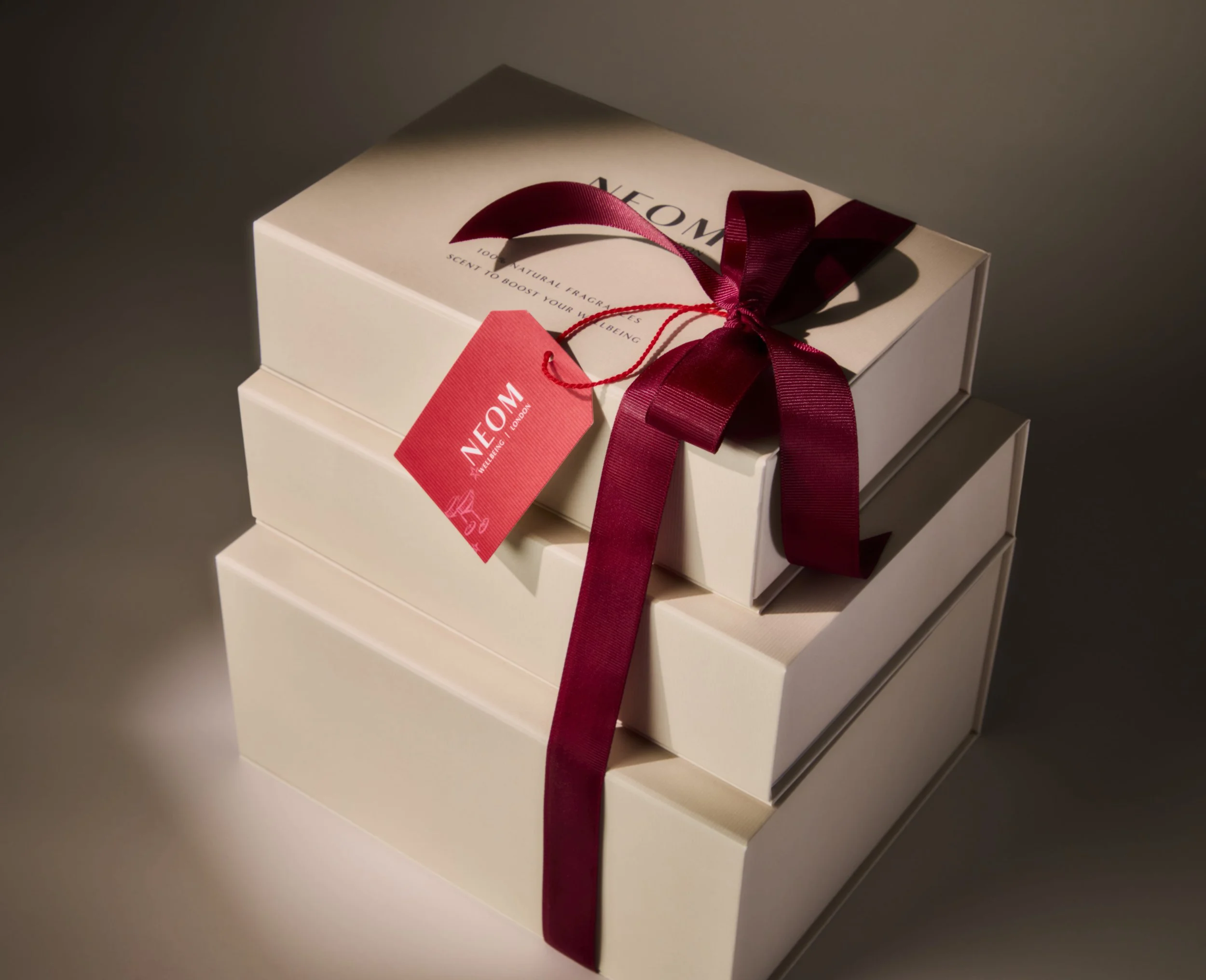 neom-wellbeing-christmas-2026-campaign-jen-spence-production-18.jpg