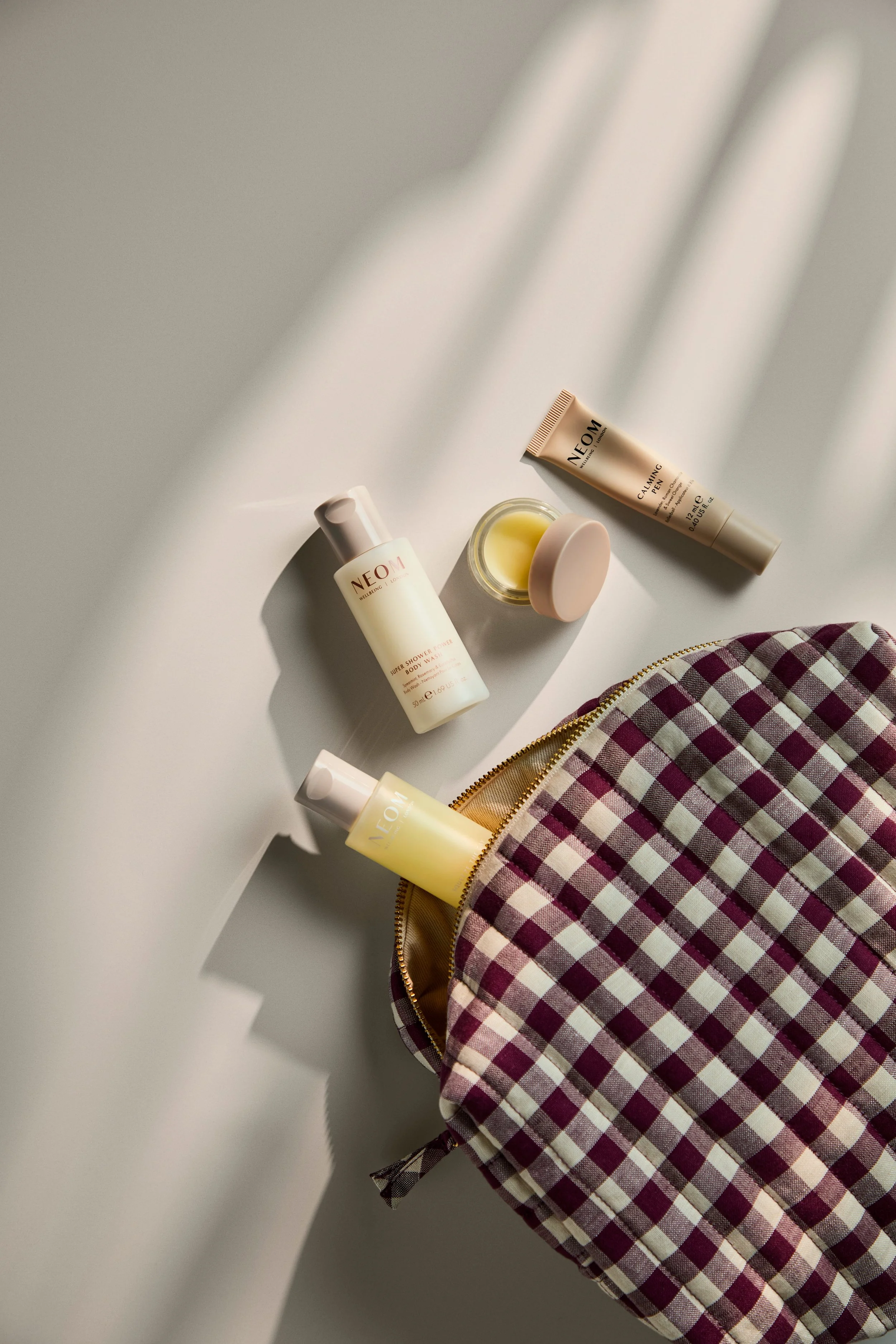 Neom Wellbeing Bodywashes Jen Spence Production 4.jpg