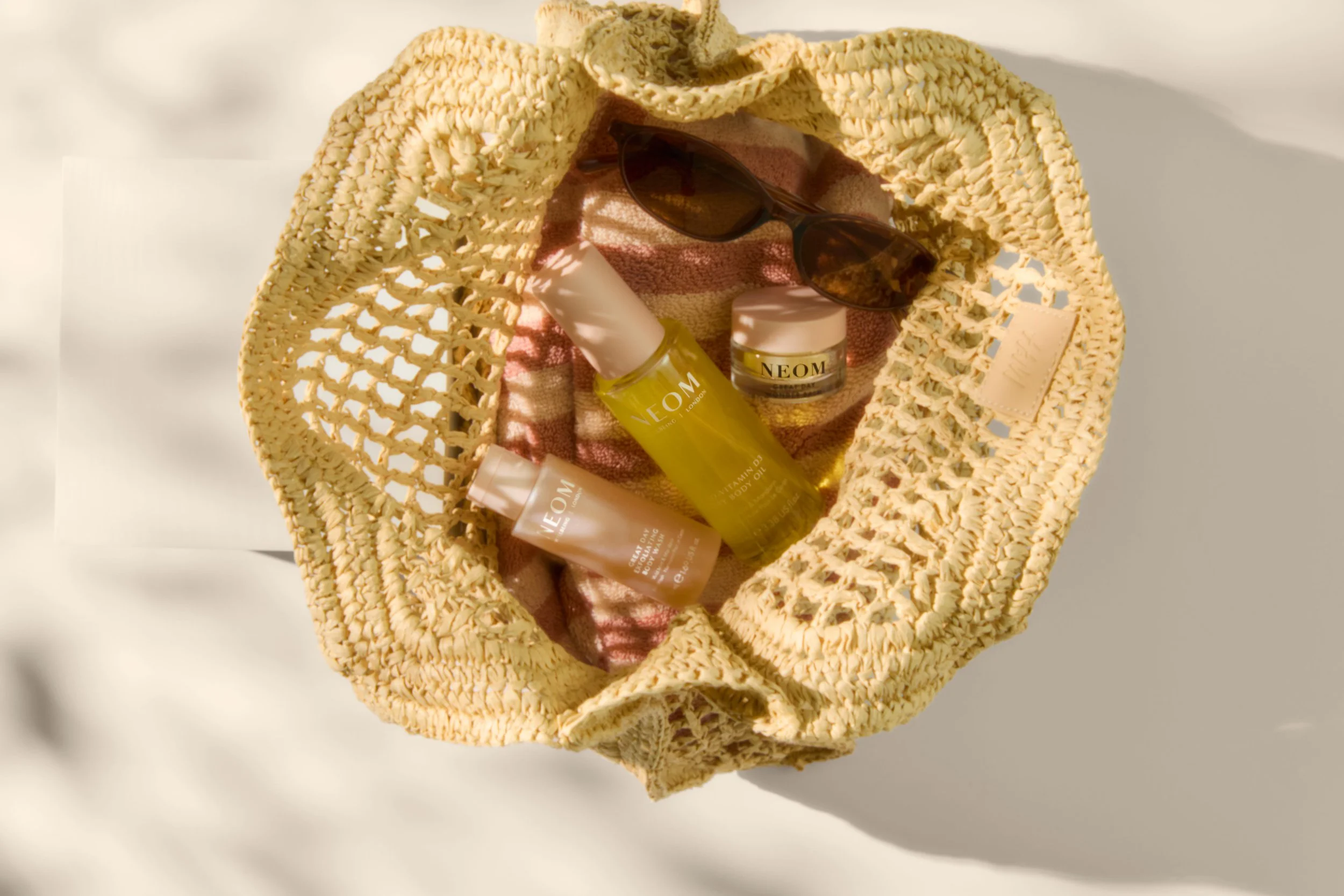 NEOM-Wellbeing-Summer-Scenting-Campaign-Jen-Spence-Production-010.jpg
